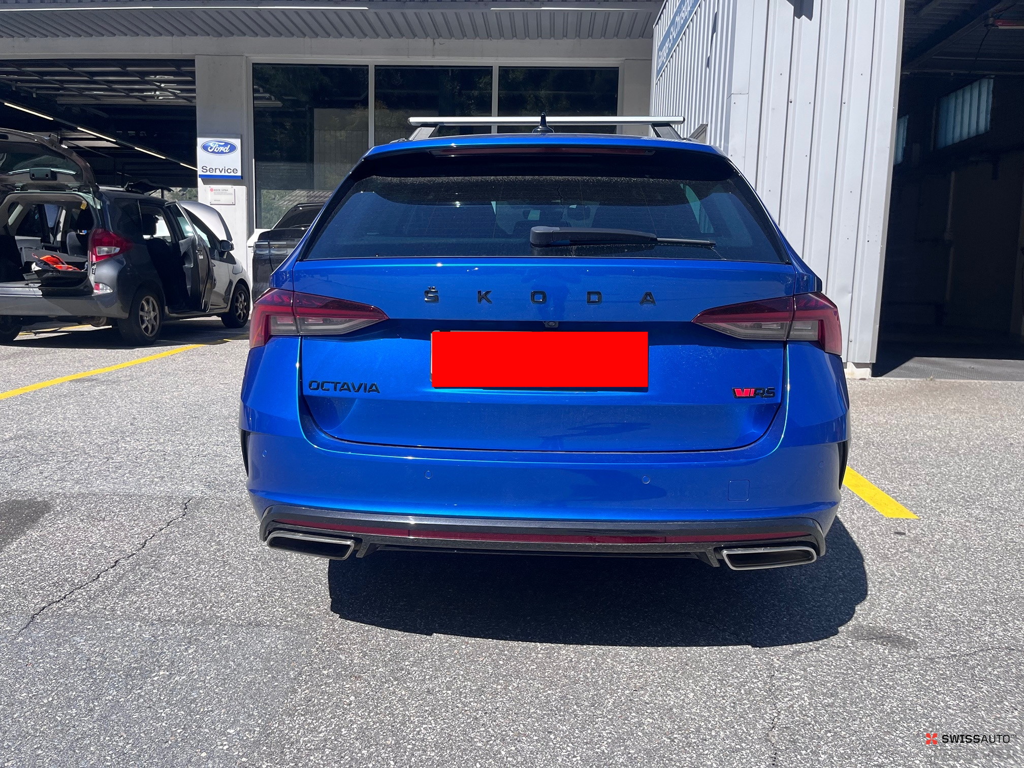 Auction Image