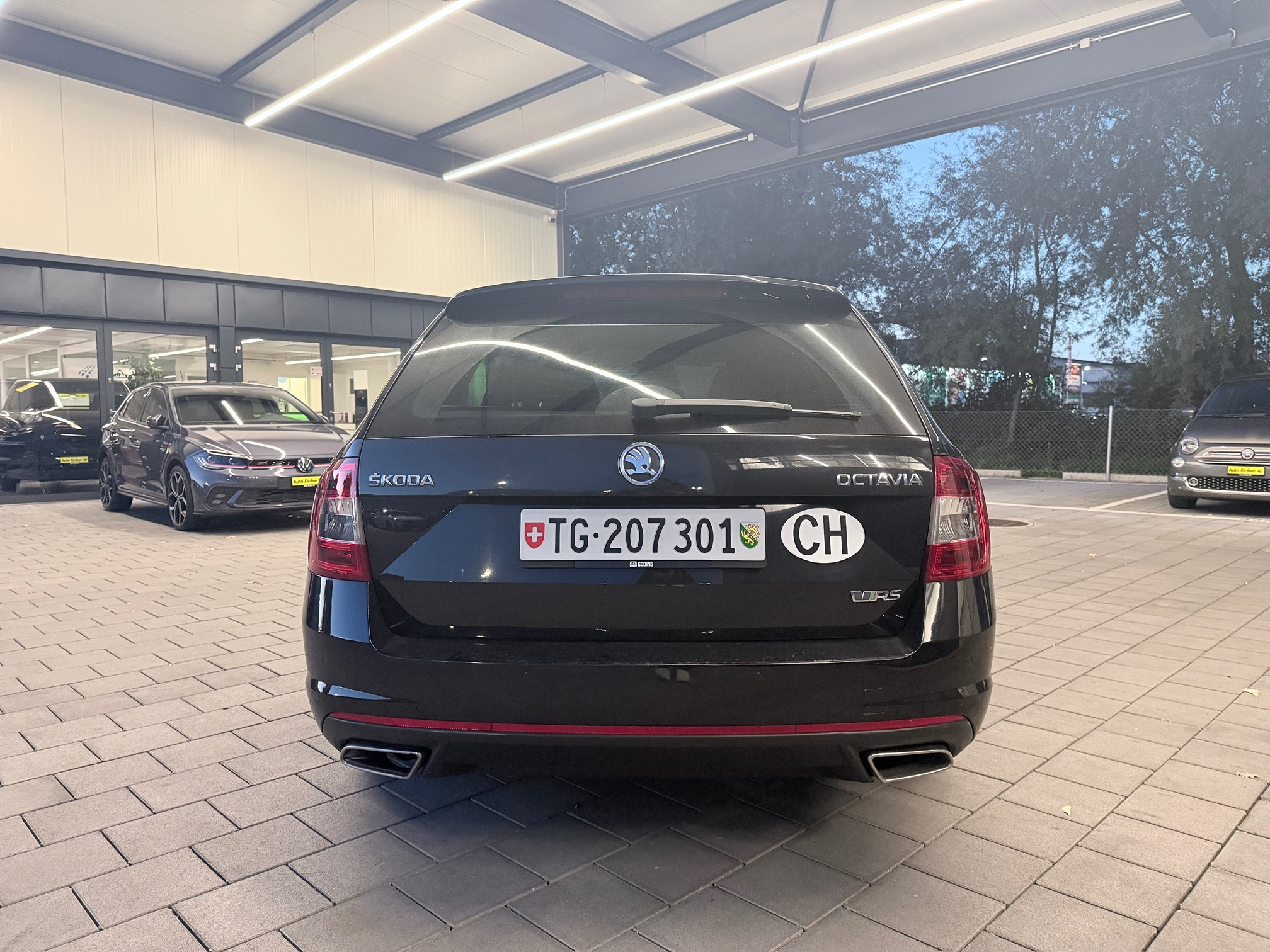 Auction Image