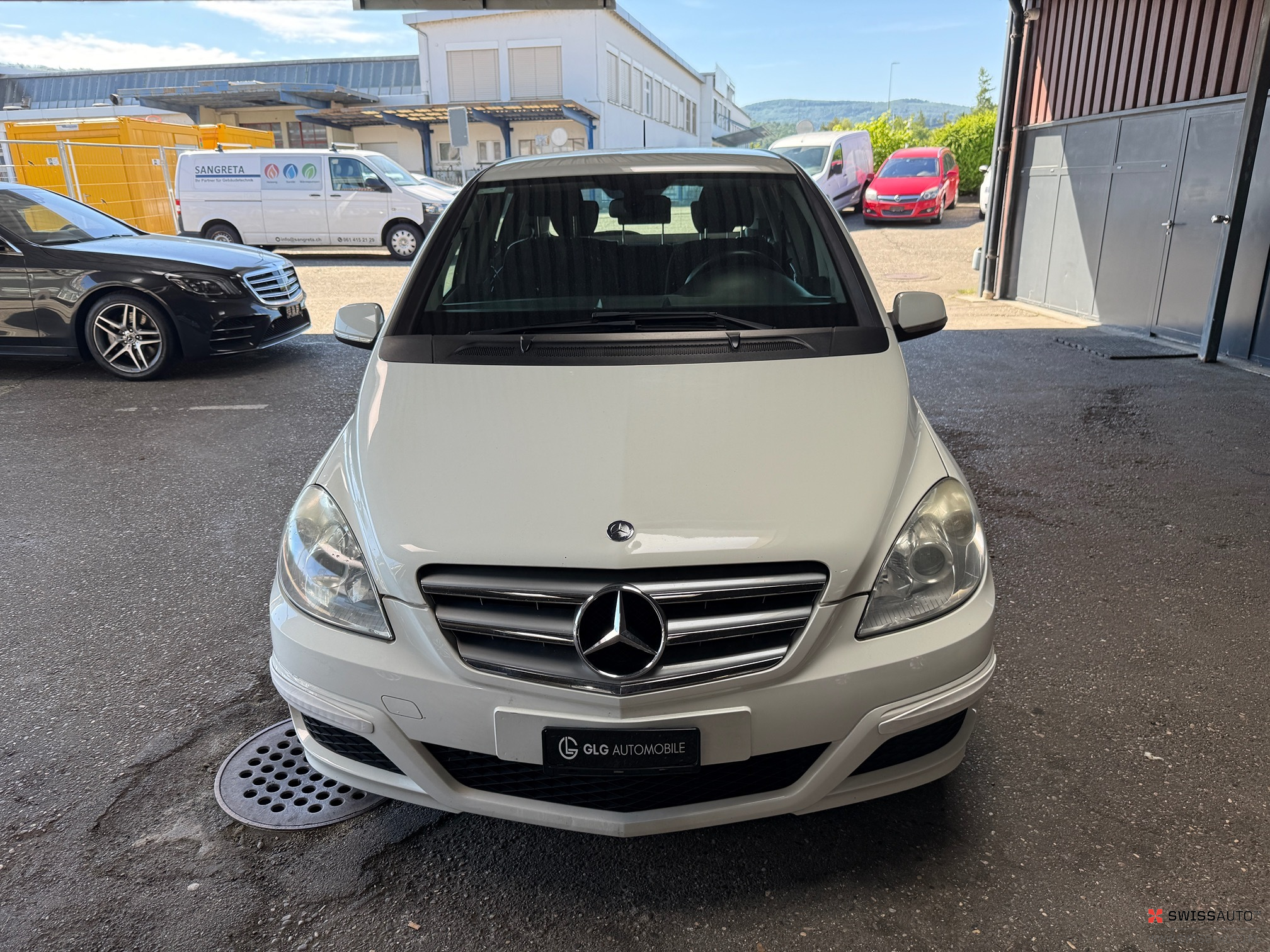 Auction Image