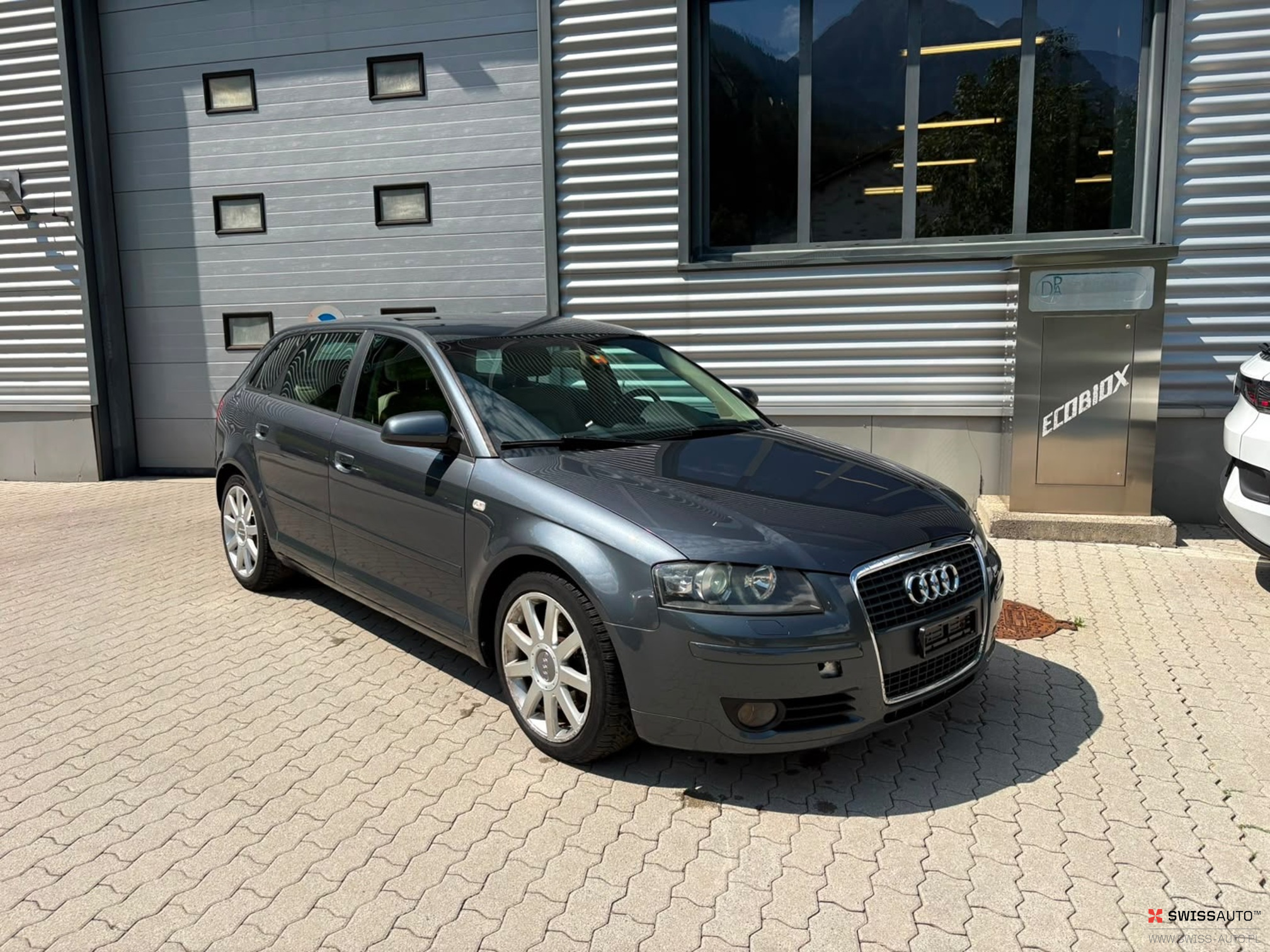 Auction Image