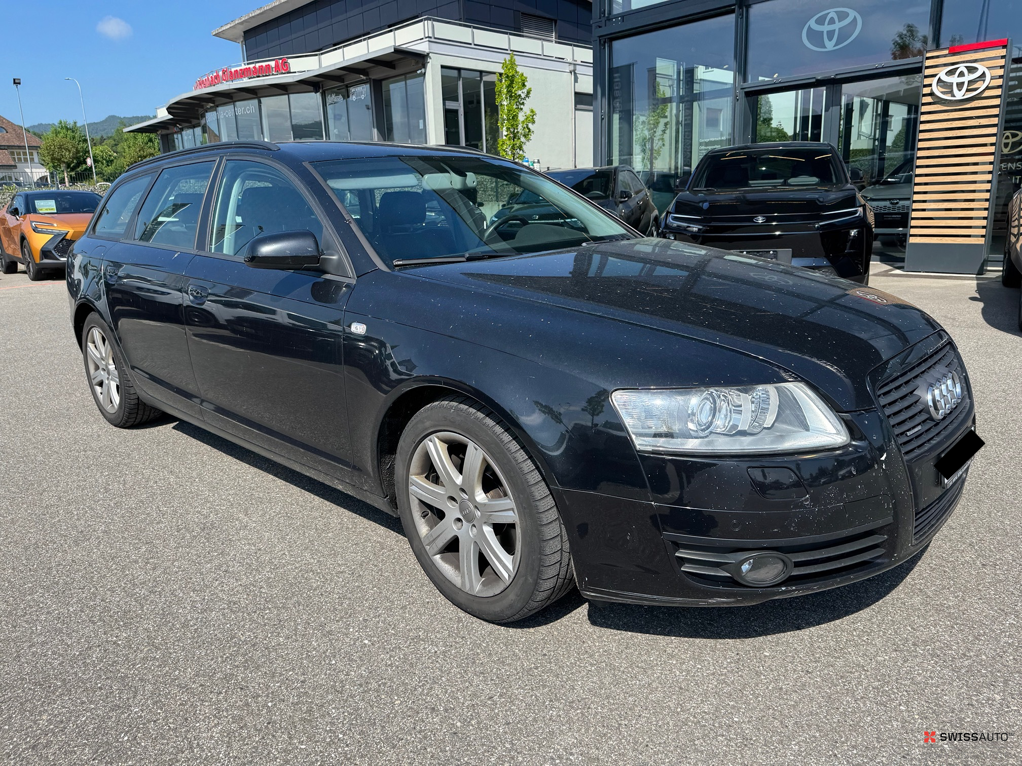 Auction Image