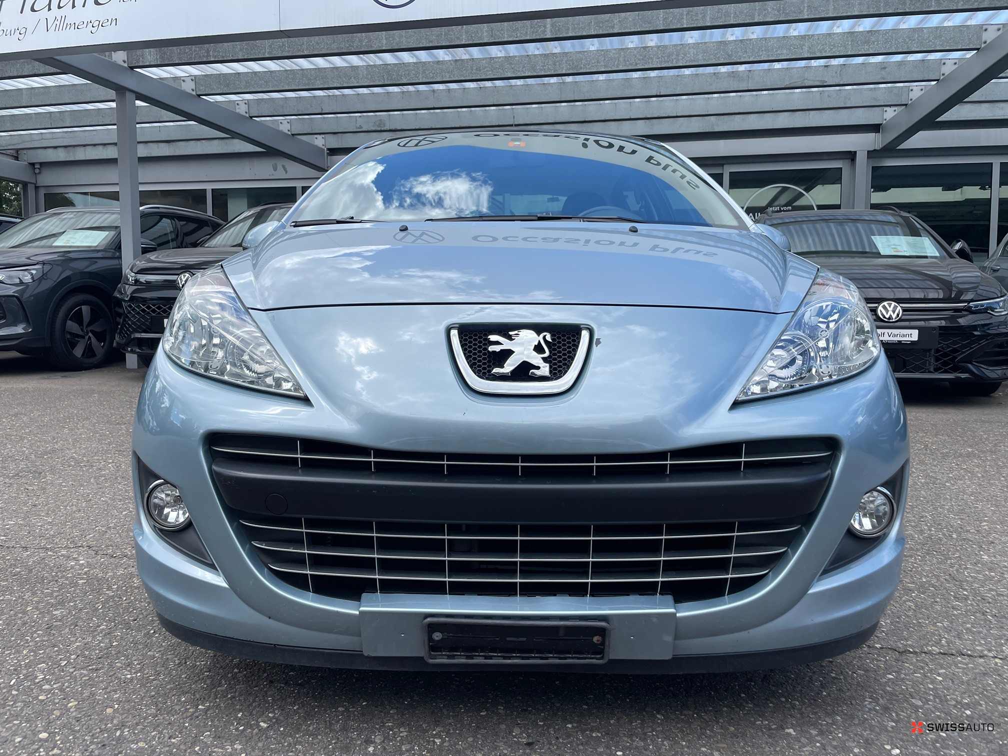Auction Image