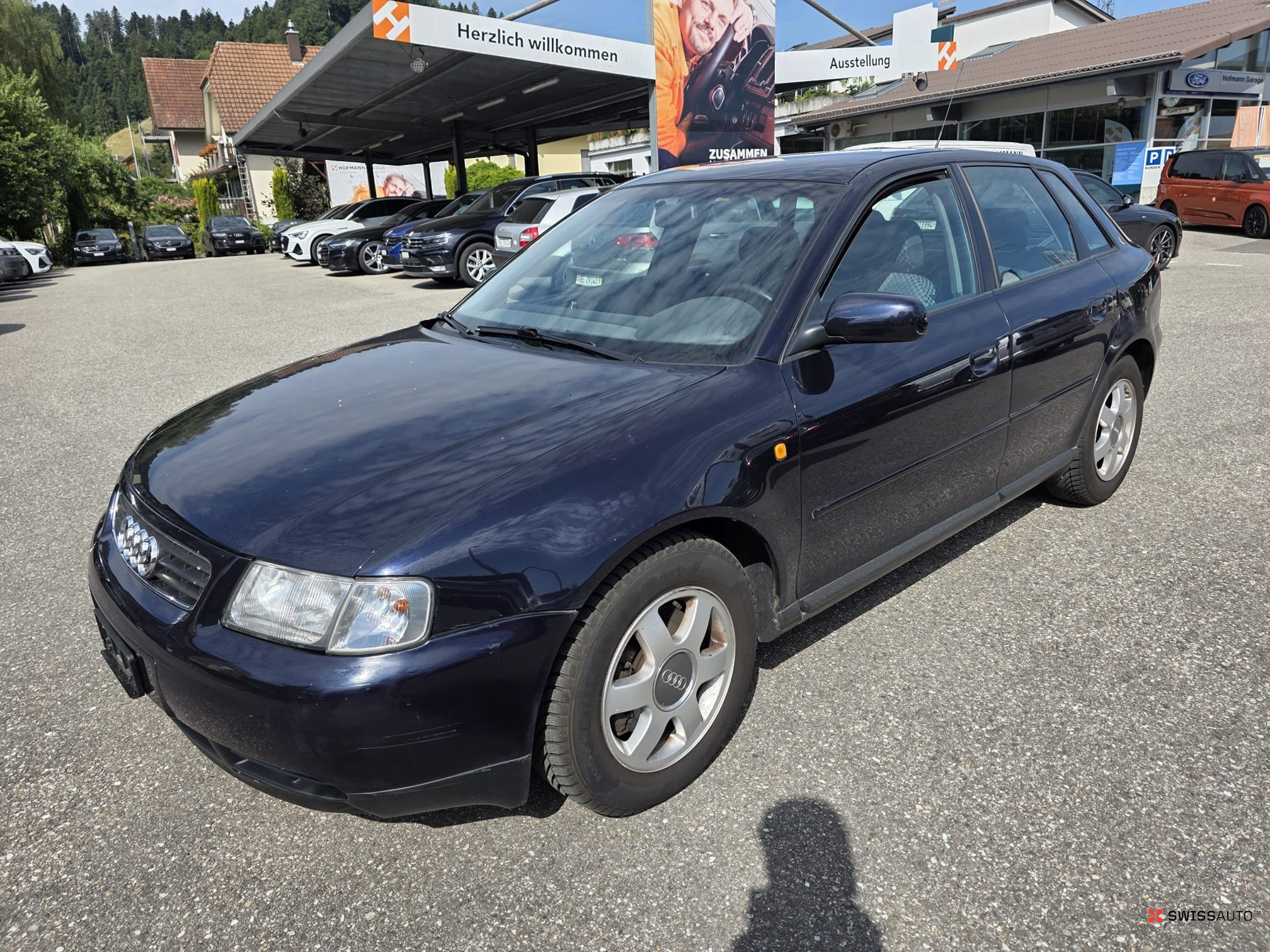Auction Image