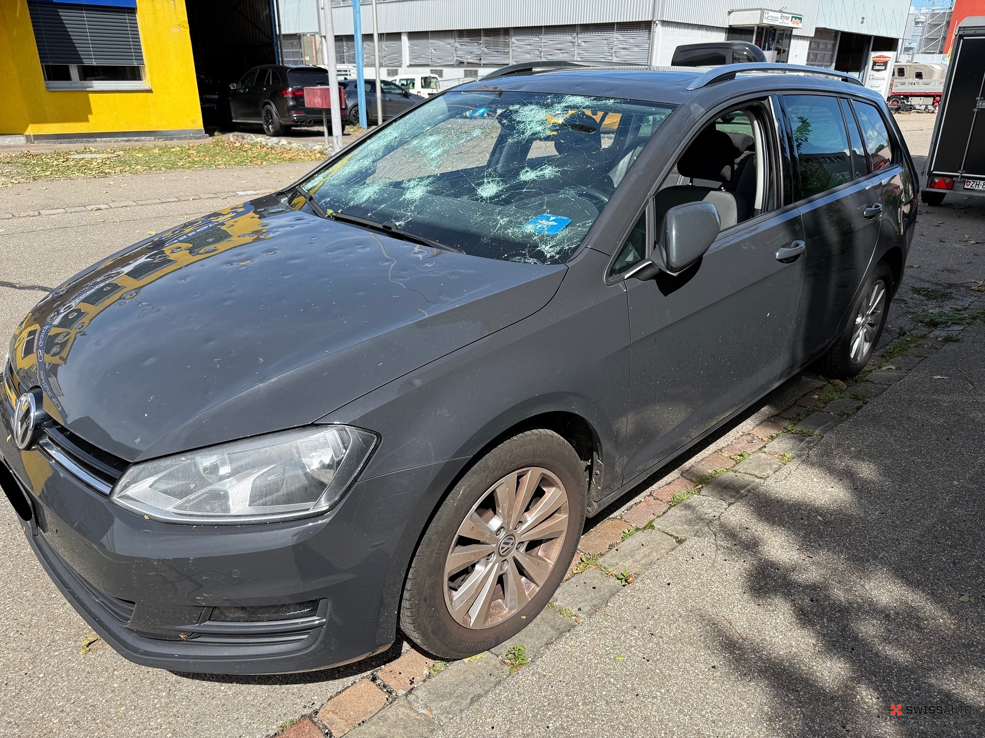 Auction Image