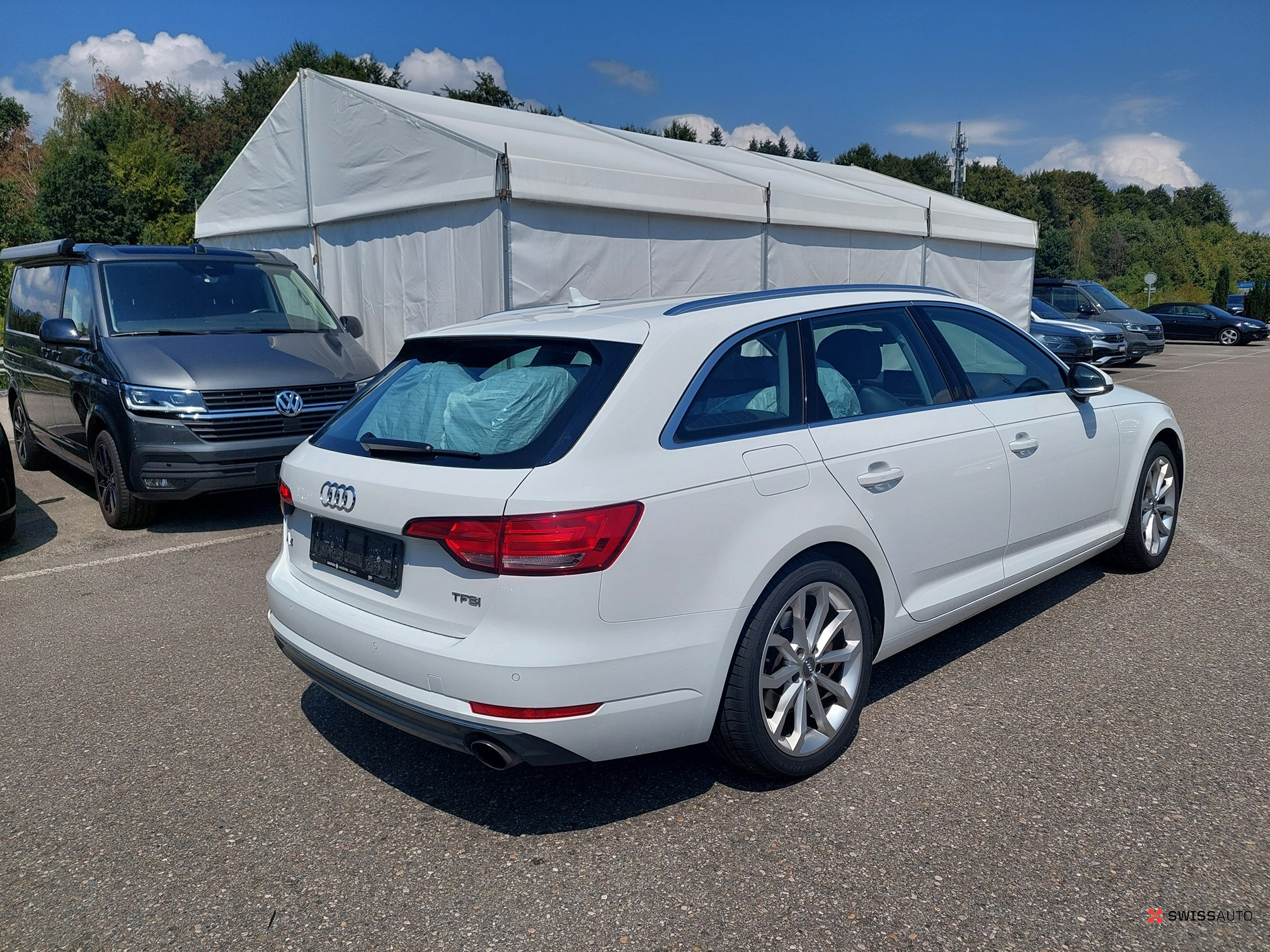Auction Image