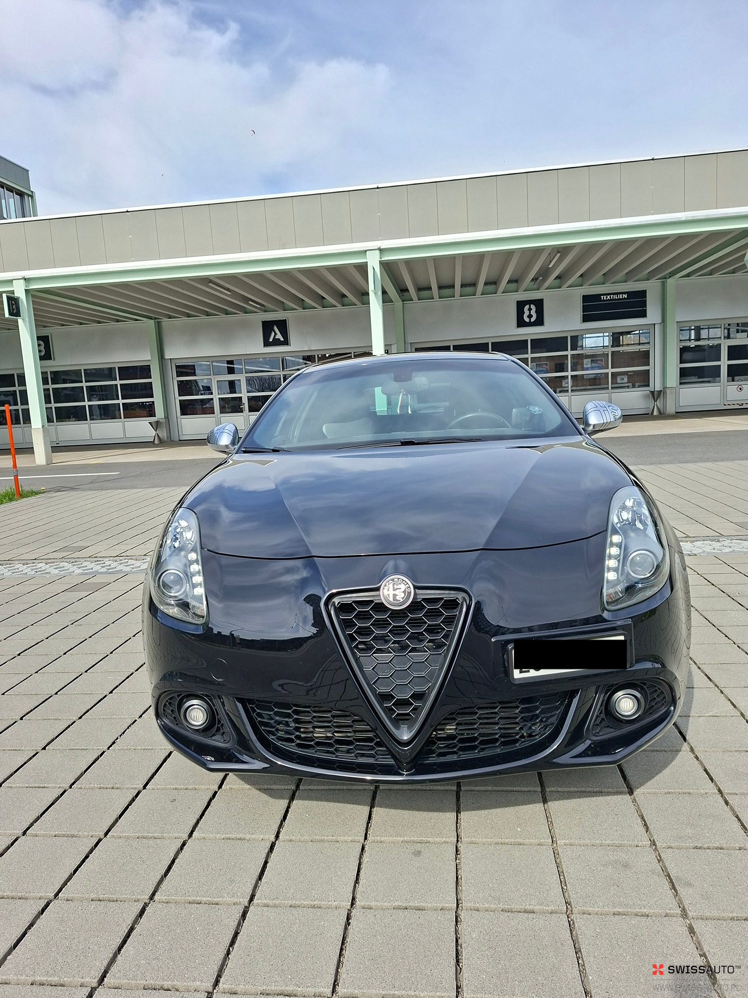 Auction Image