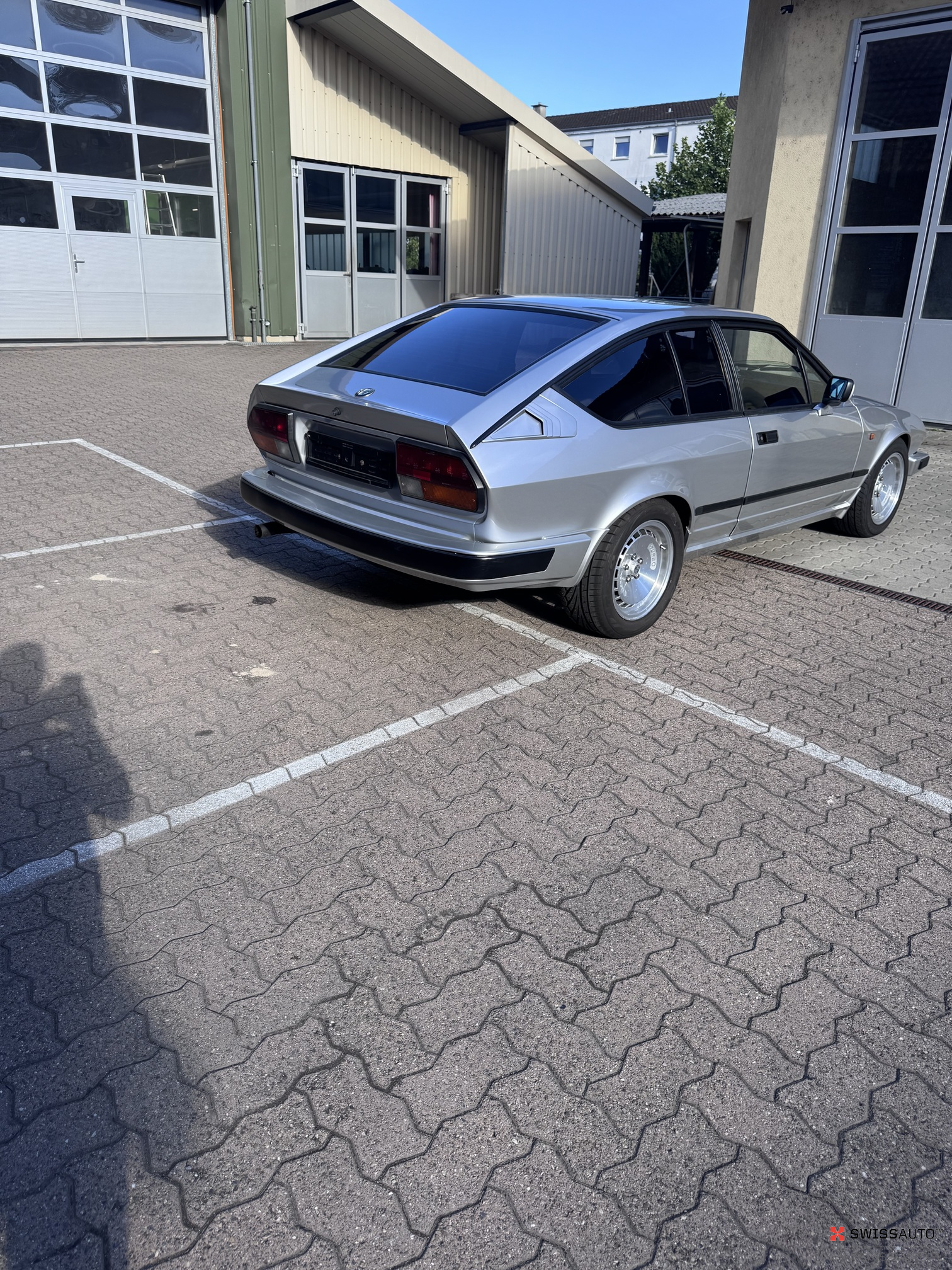 Auction Image