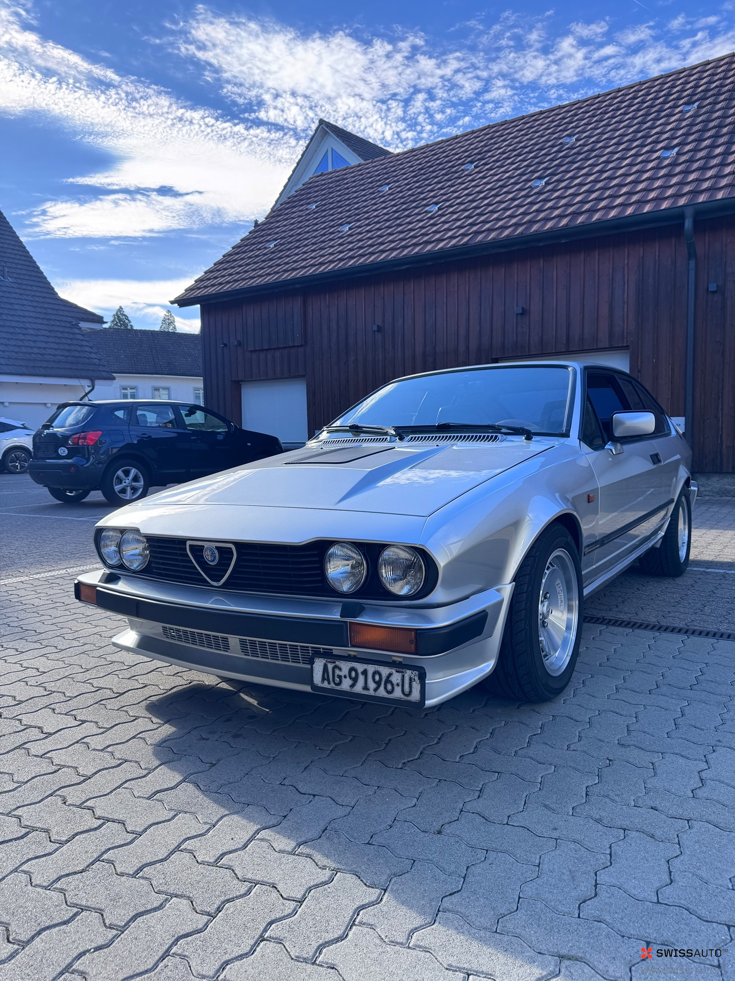 Auction Image