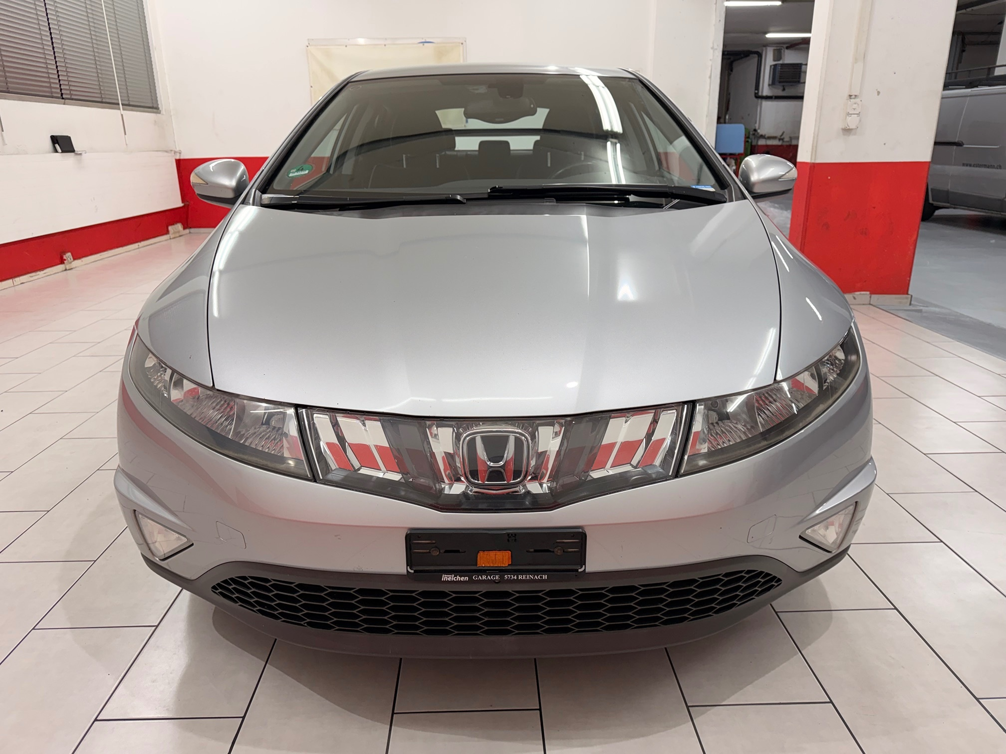 Auction Image