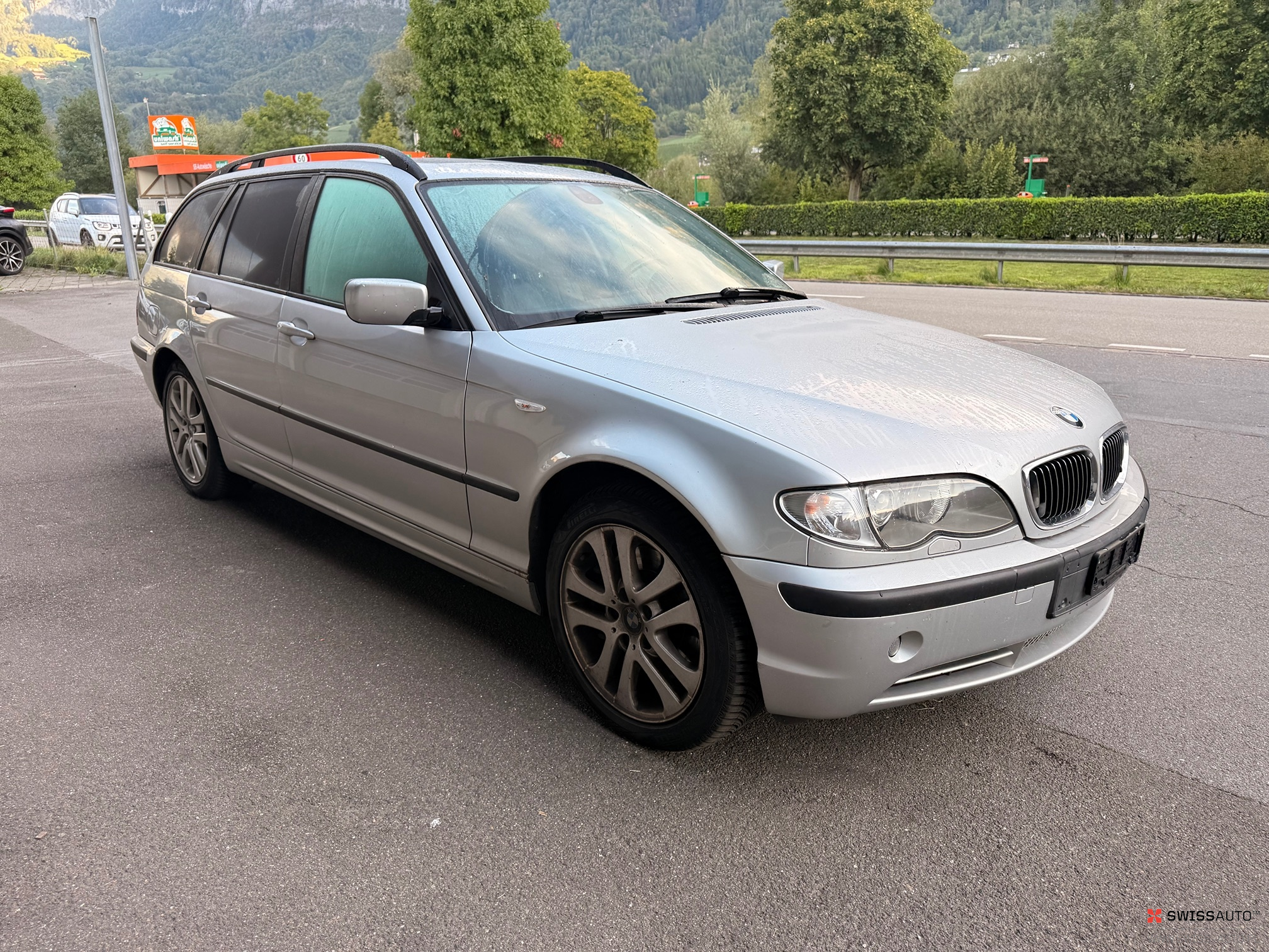 Auction Image