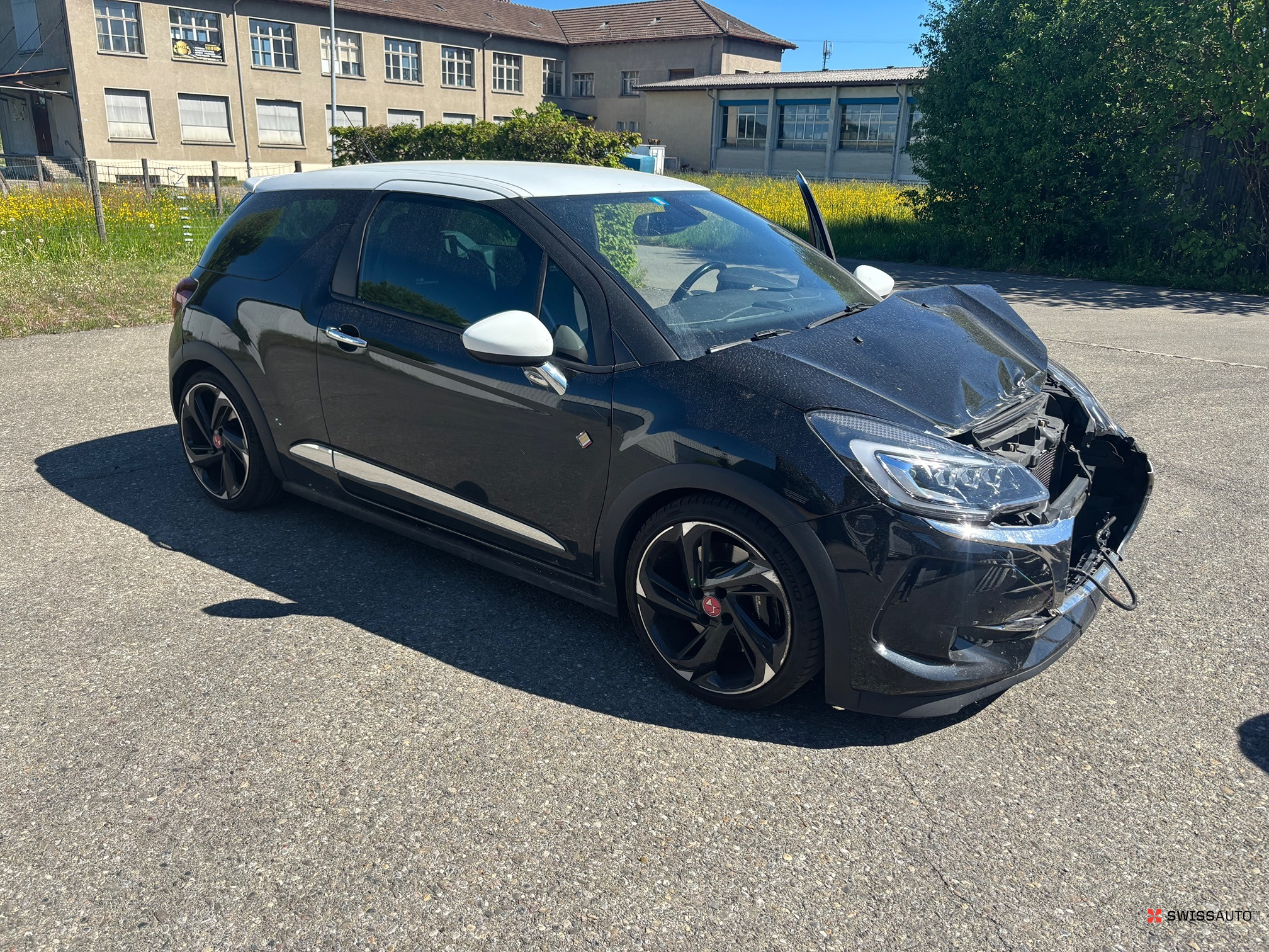 Auction Image