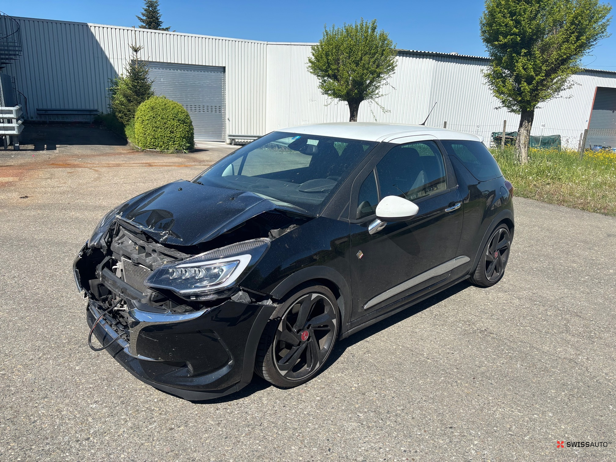 Auction Image