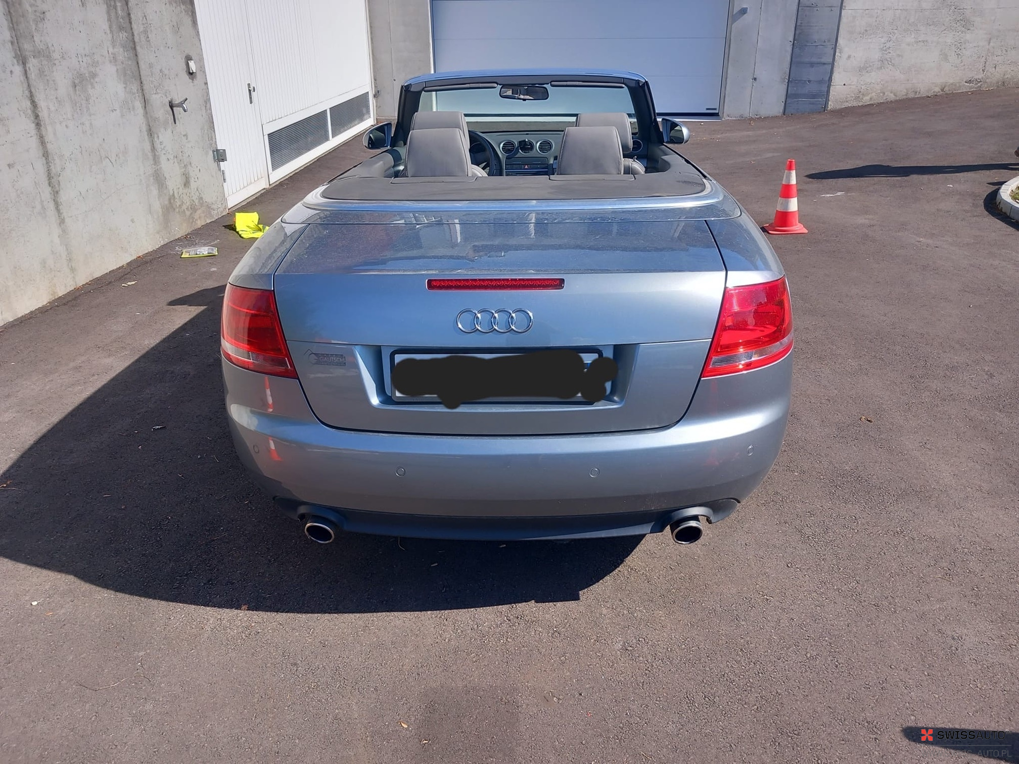 Auction Image