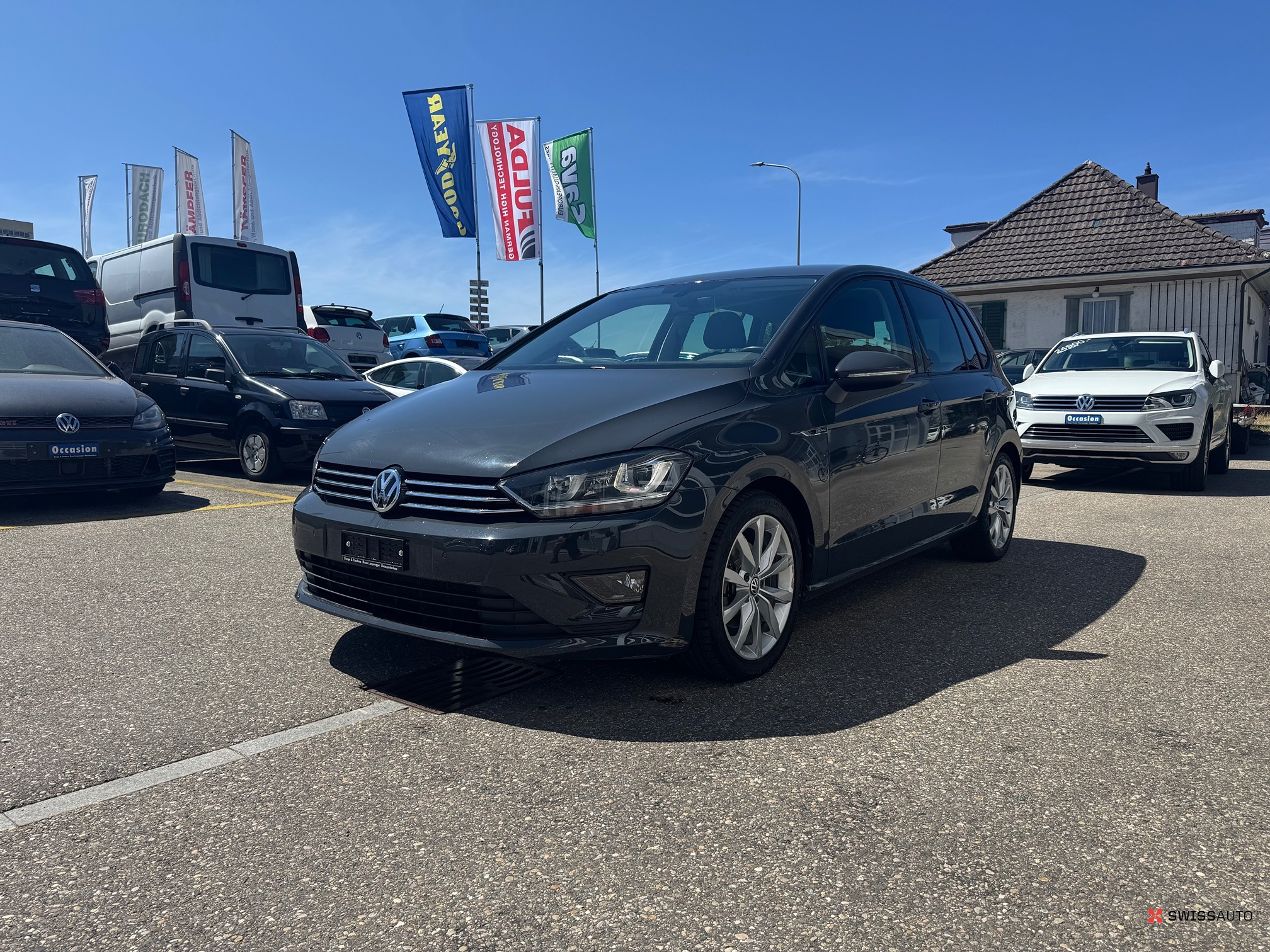 Auction Image