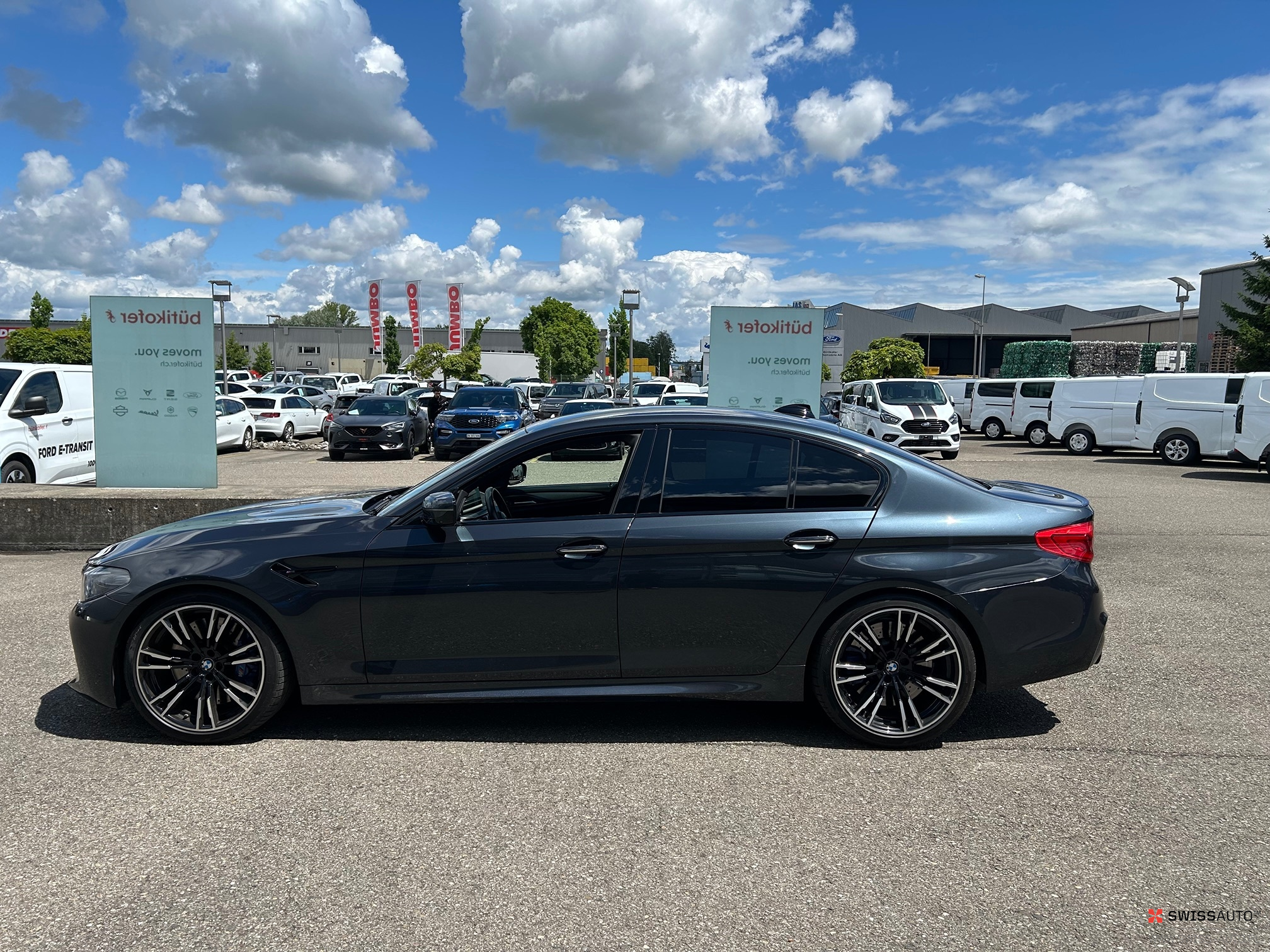 Auction Image