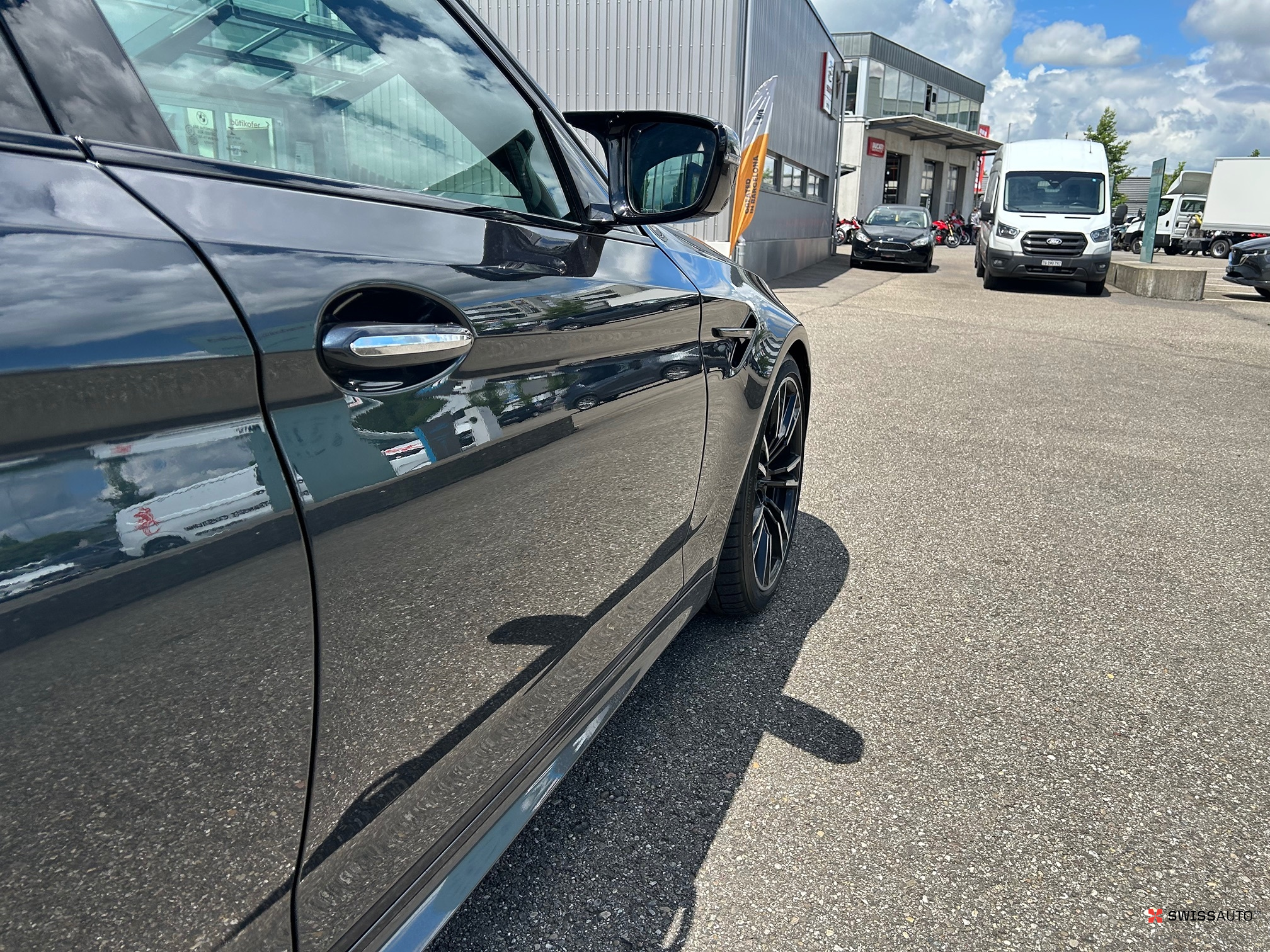 Auction Image