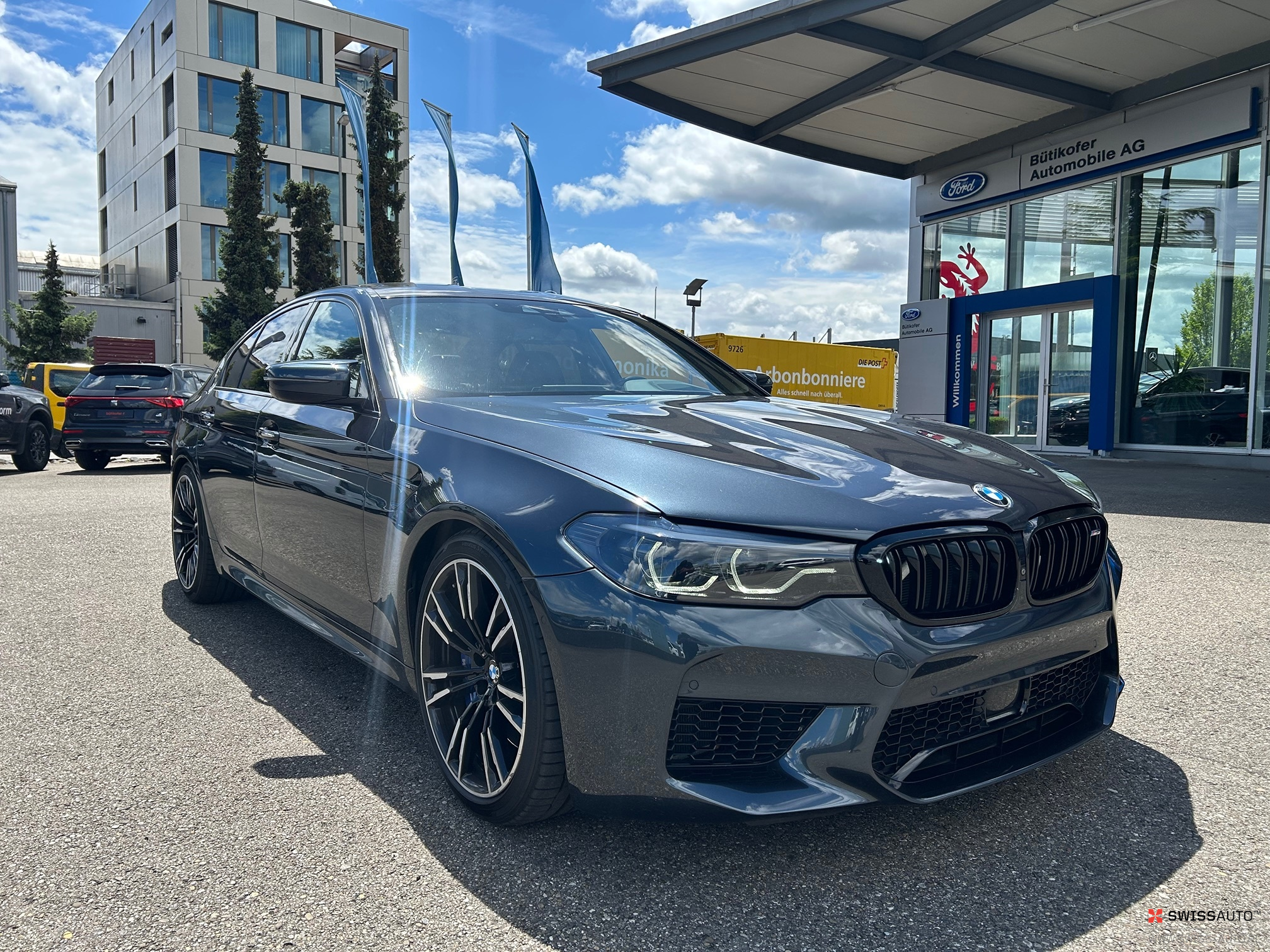 Auction Image