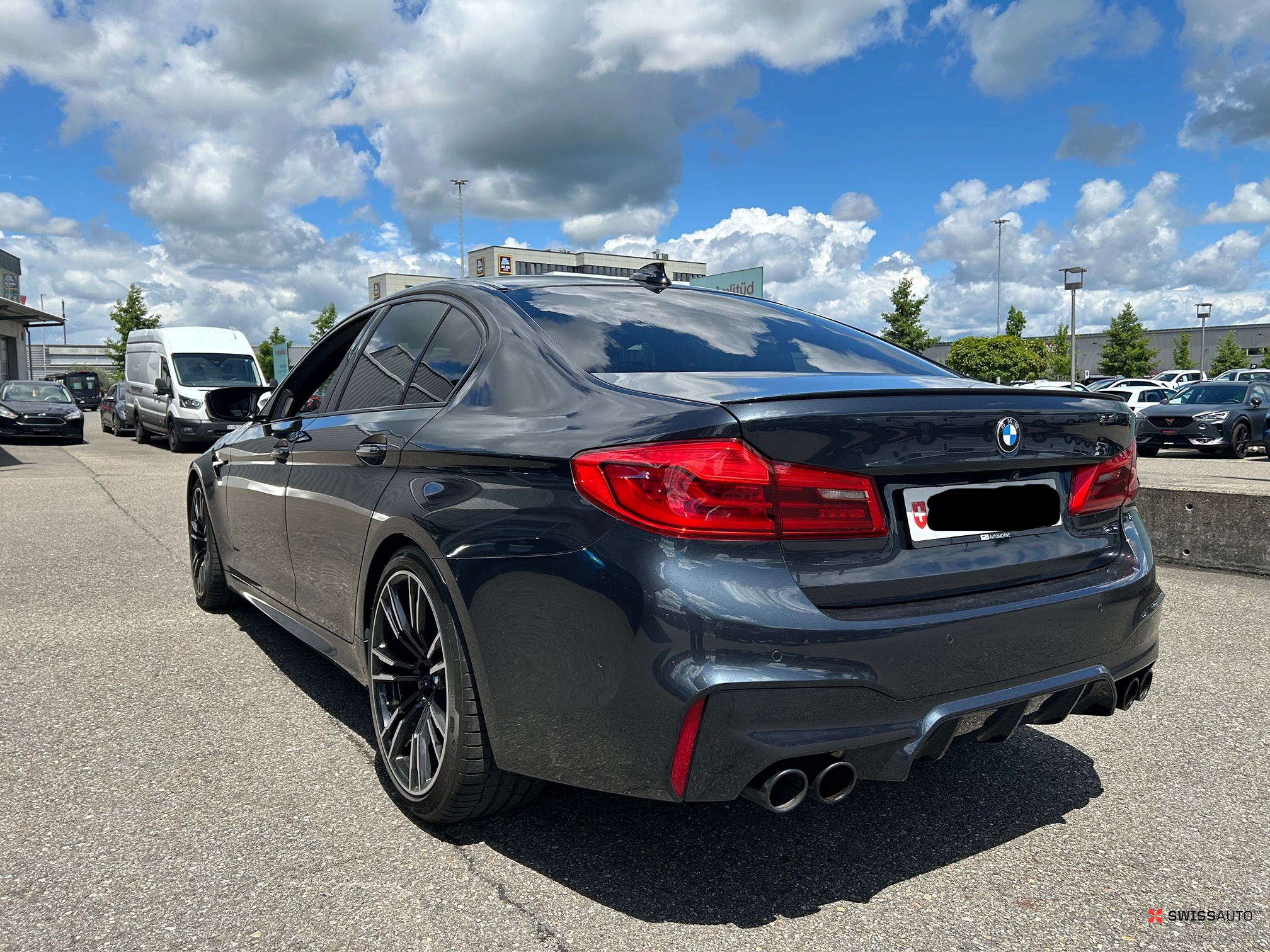 Auction Image
