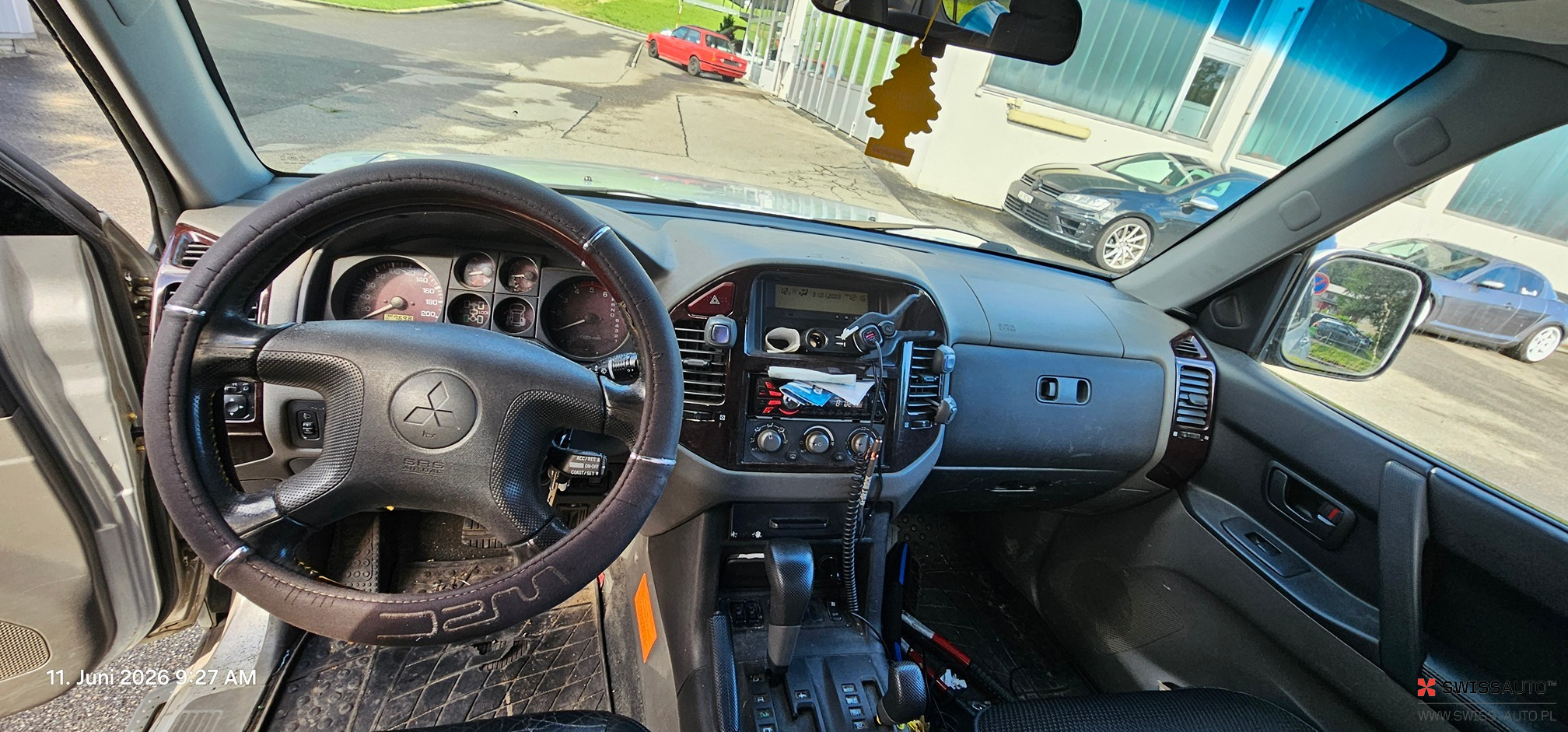 Auction Image