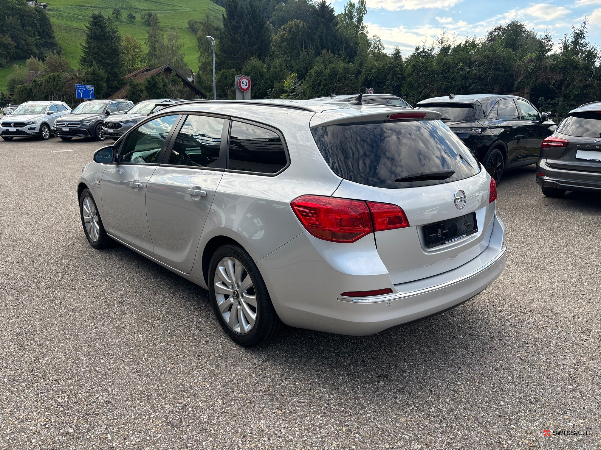 Auction Image