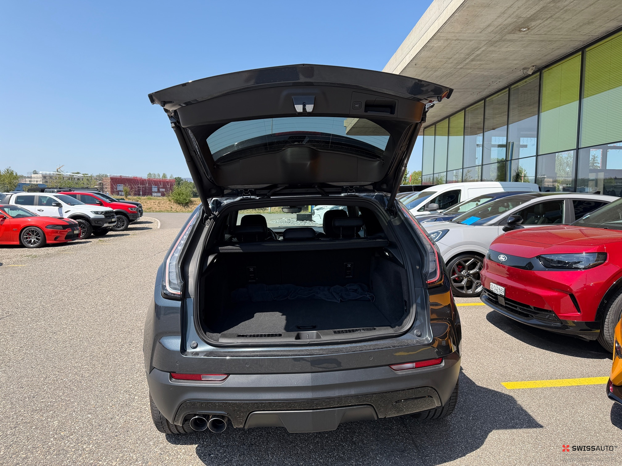 Auction Image