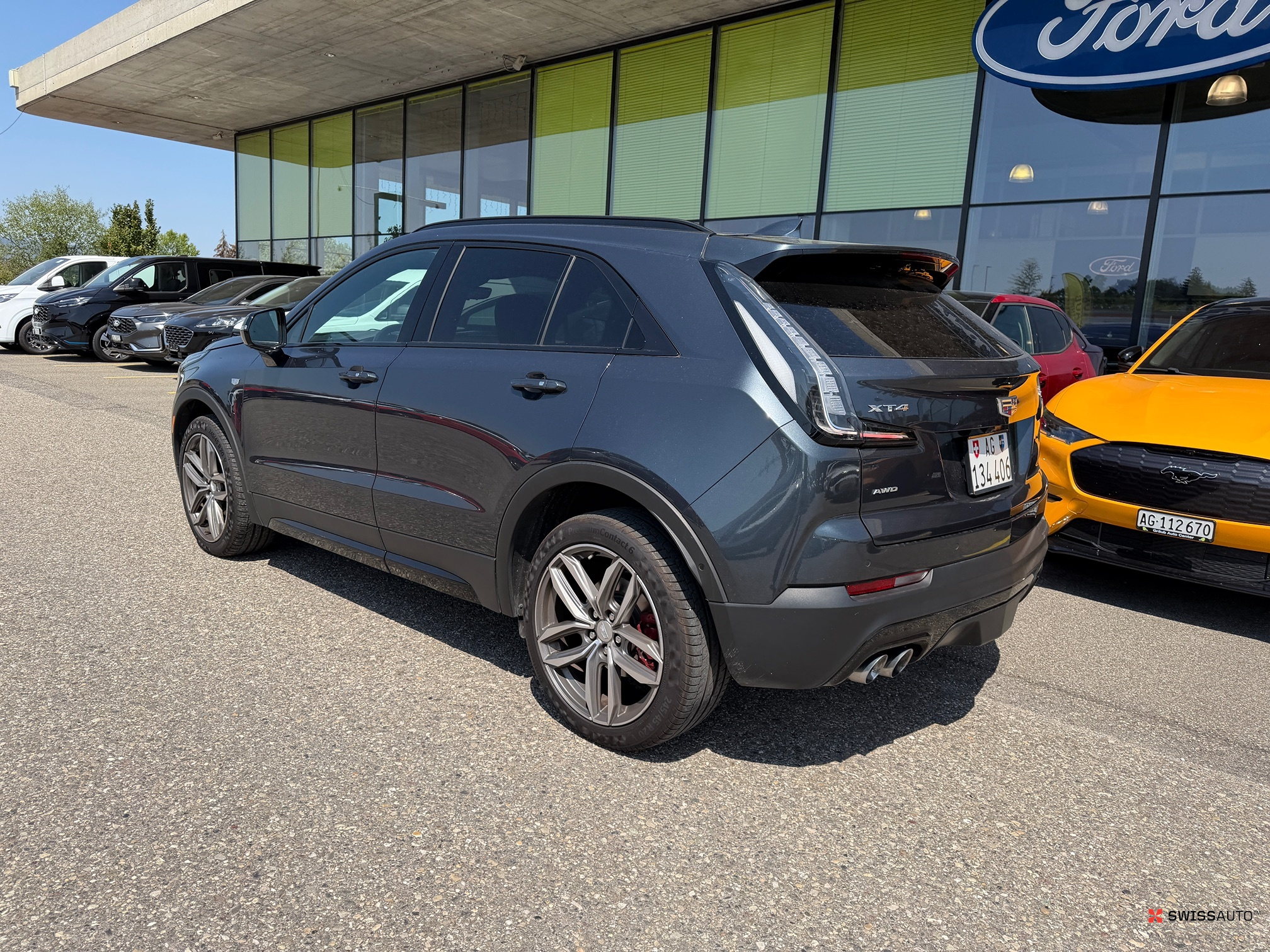 Auction Image