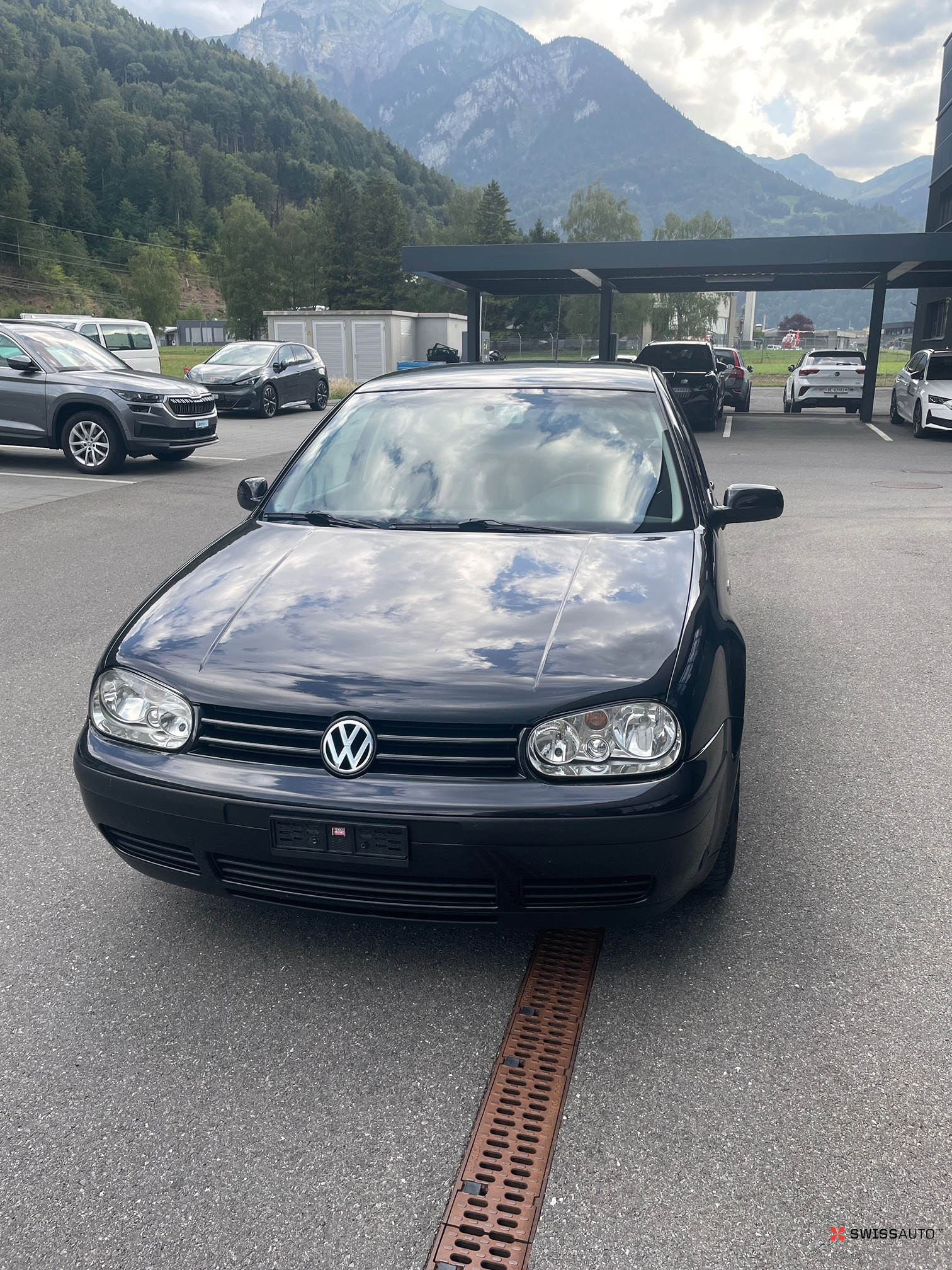 Auction Image