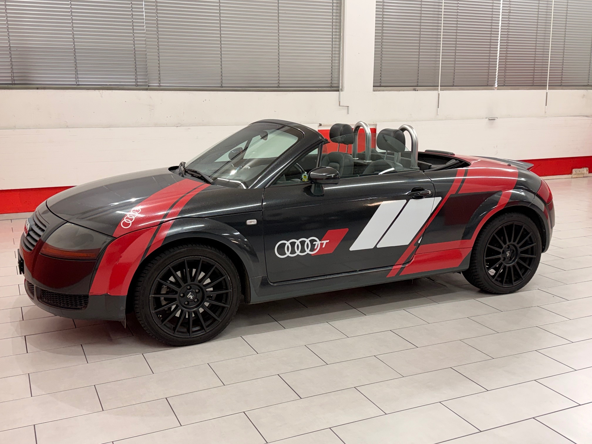 Auction Image