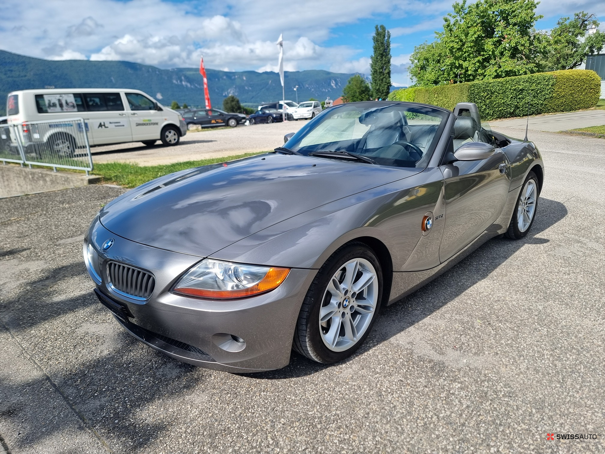 Auction Image