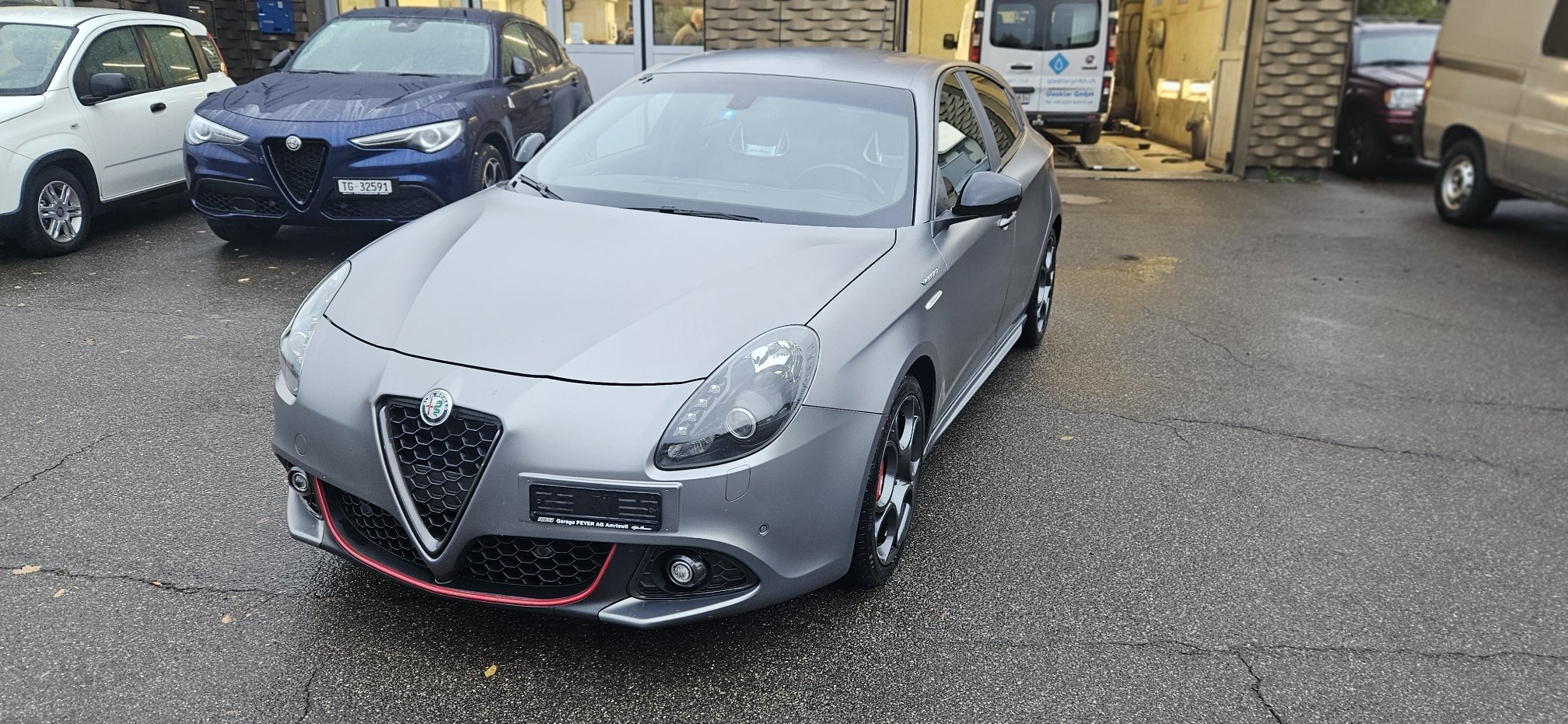 Auction Image