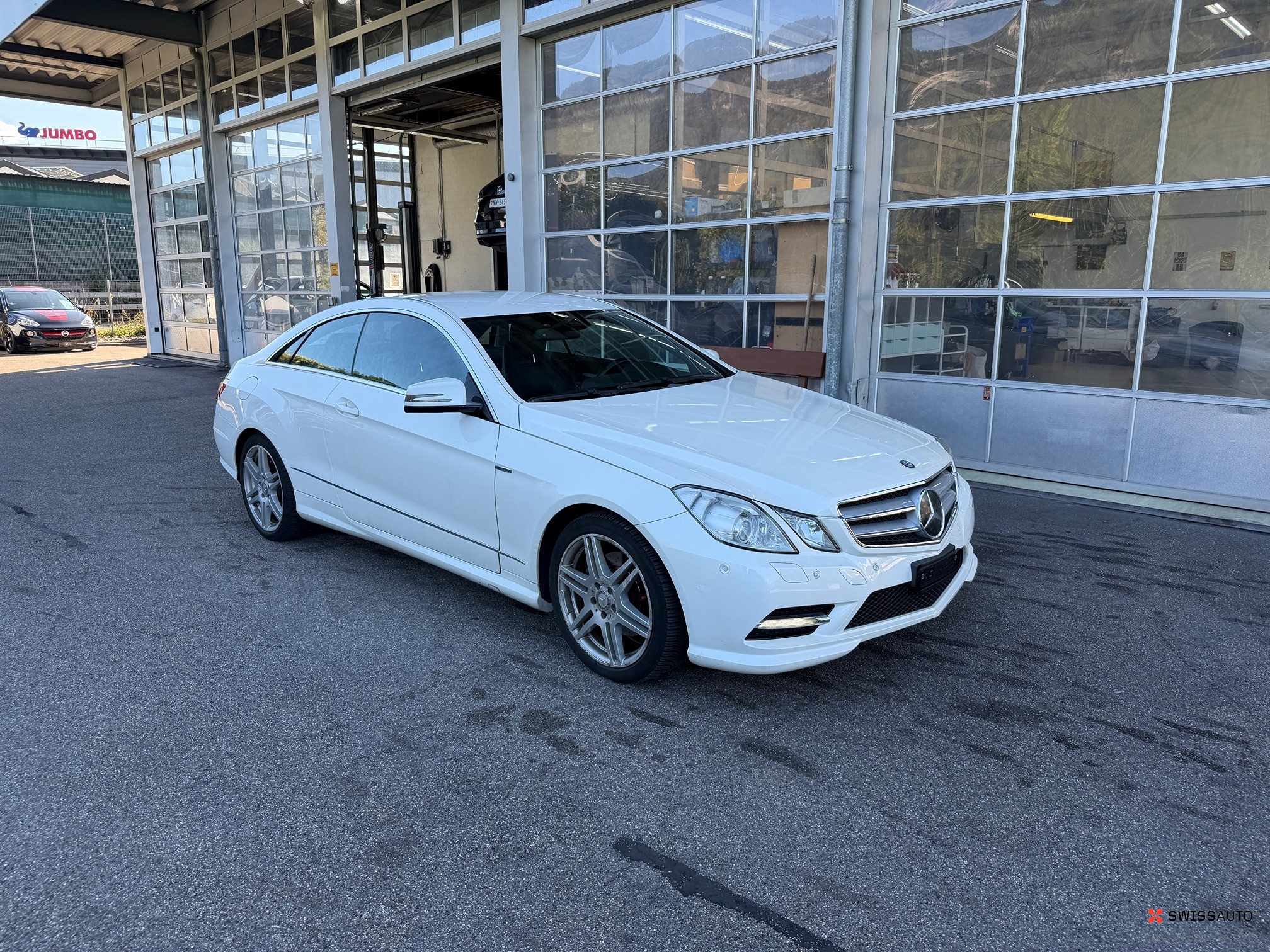 Auction Image