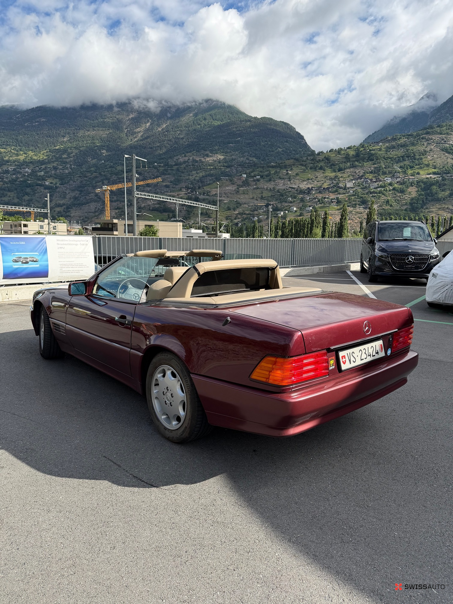 Auction Image
