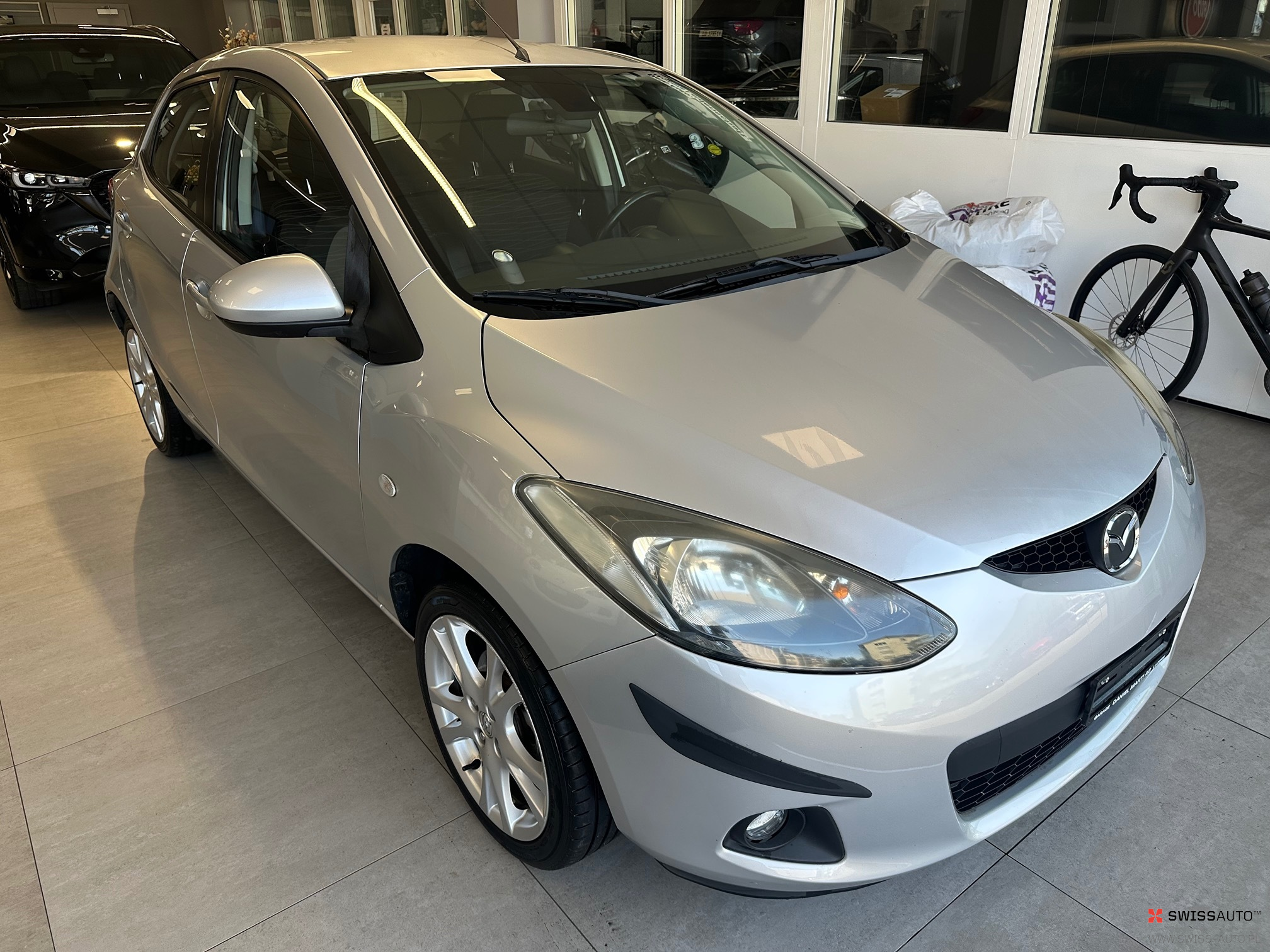 Auction Image