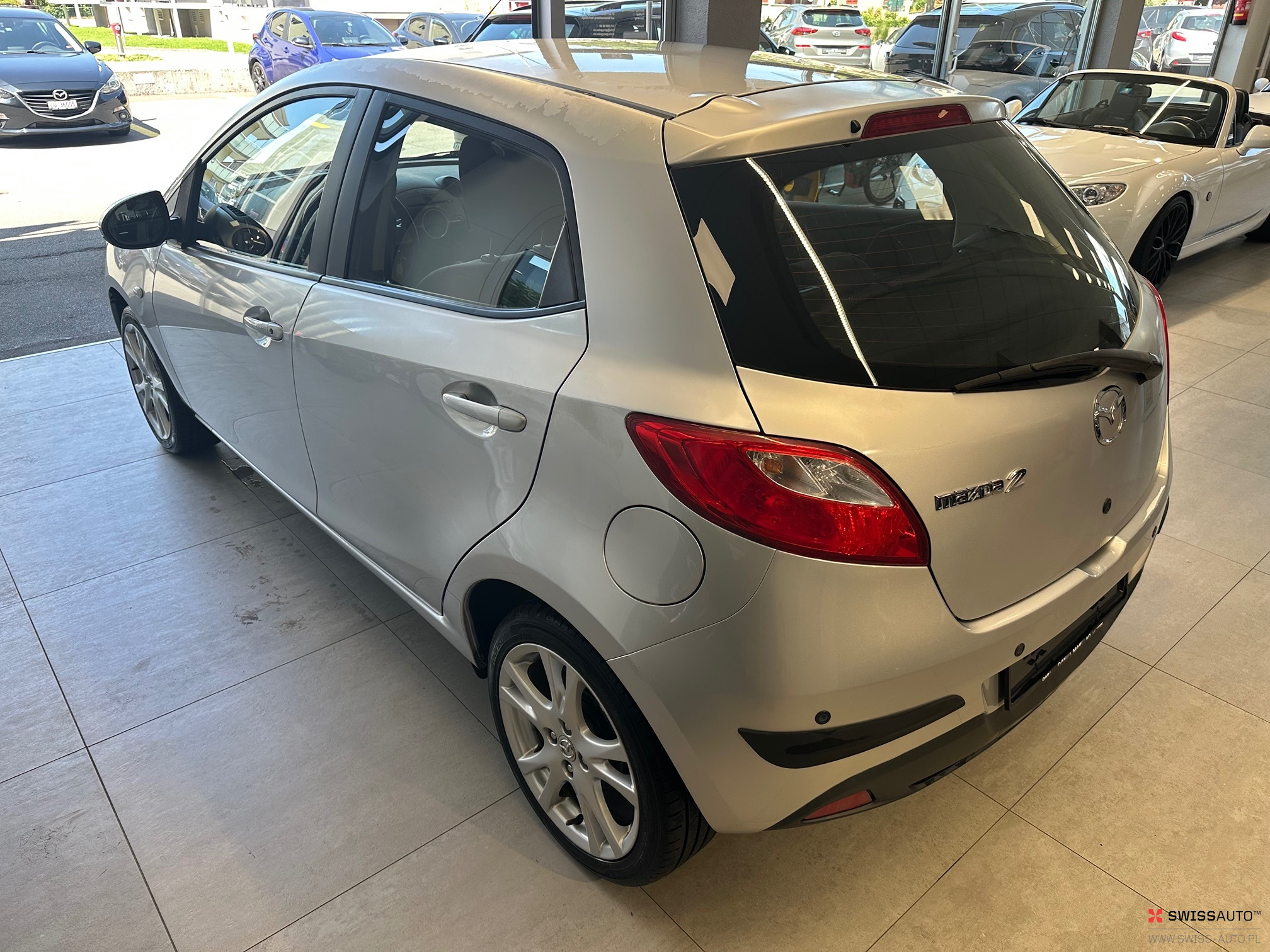 Auction Image