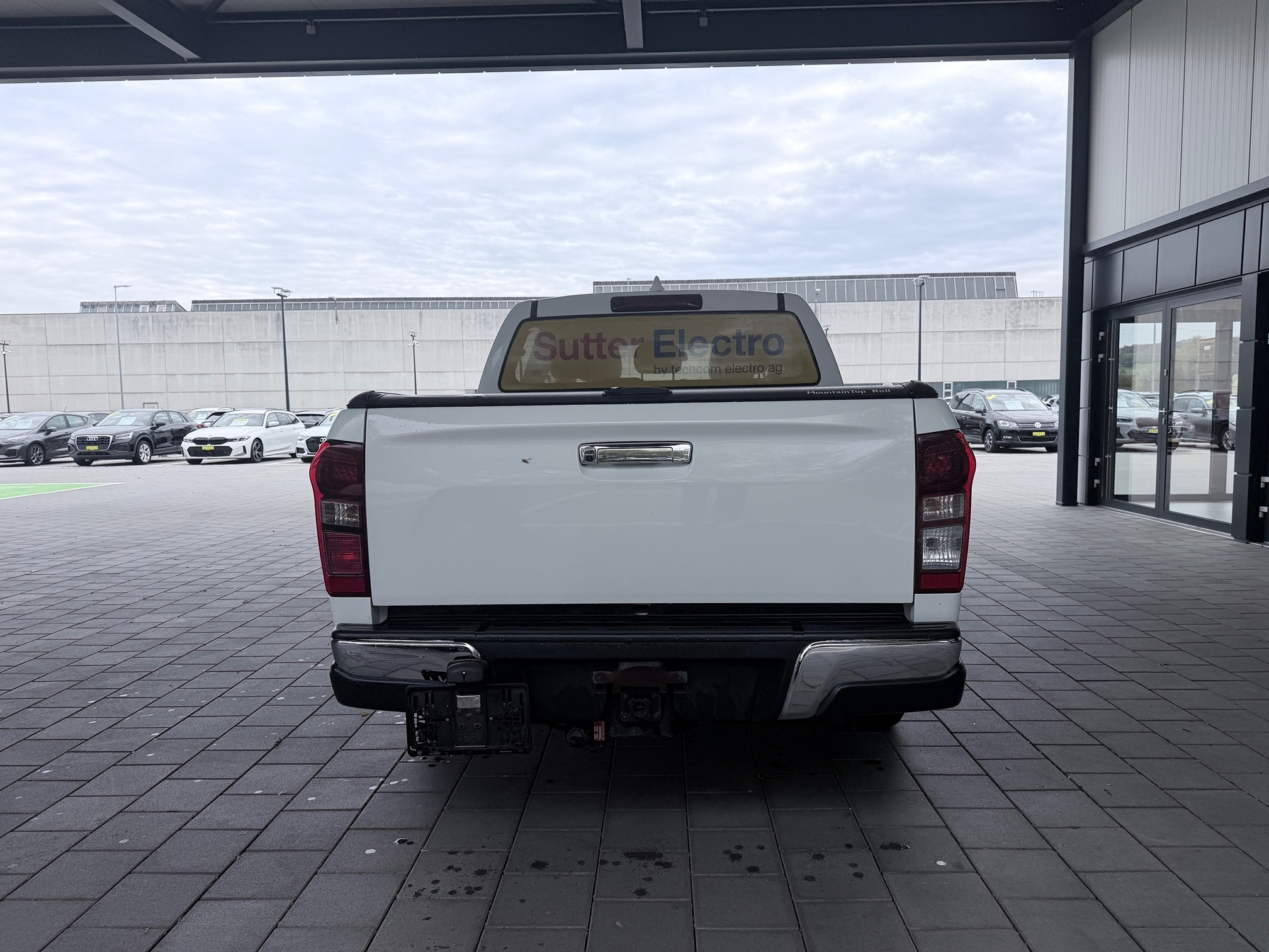 Auction Image