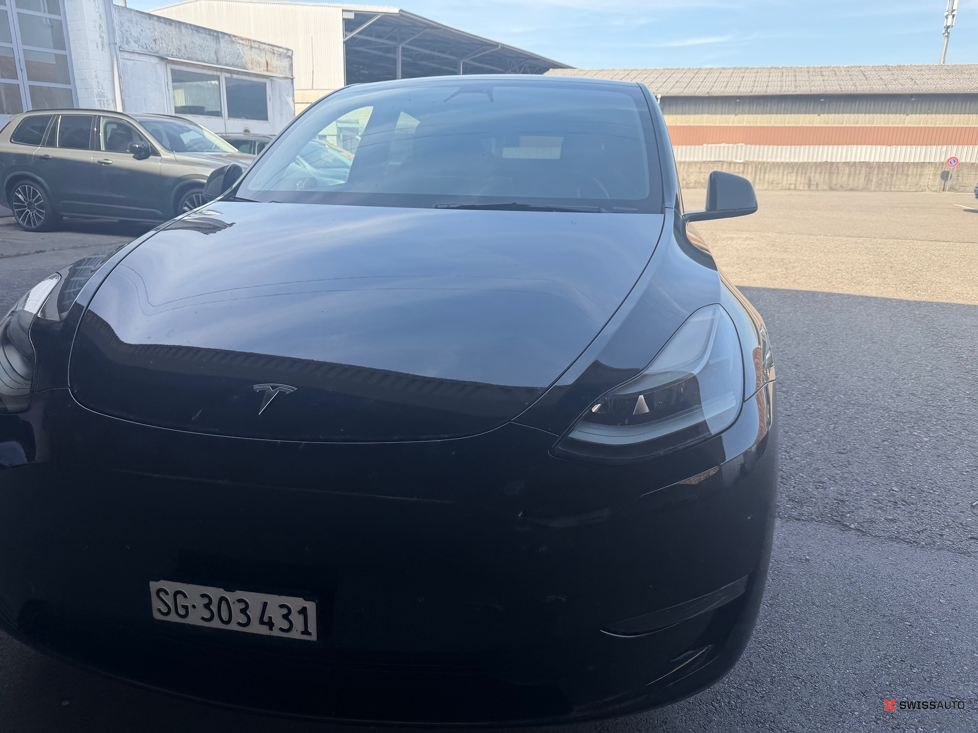 Auction Image