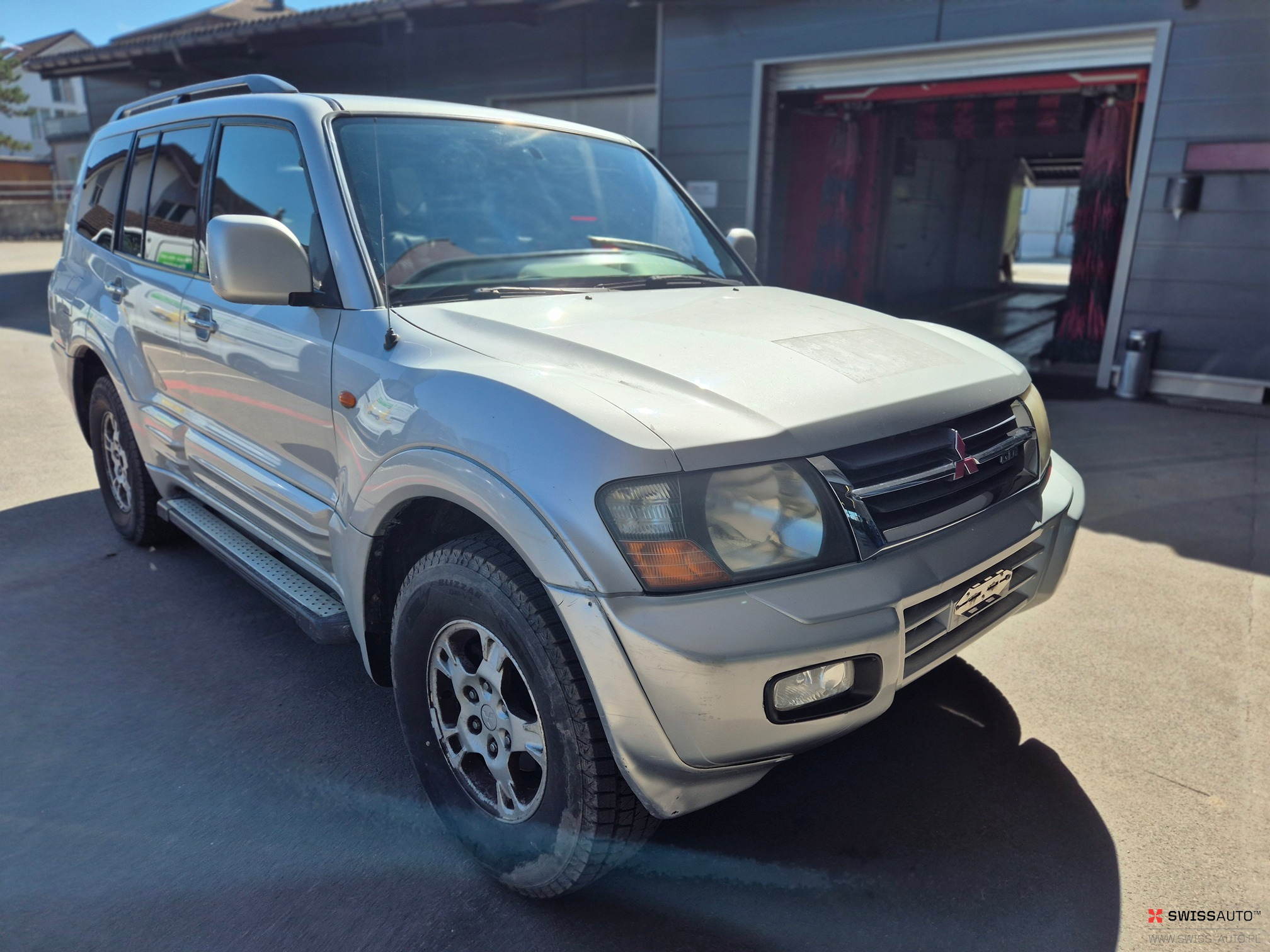 Auction Image