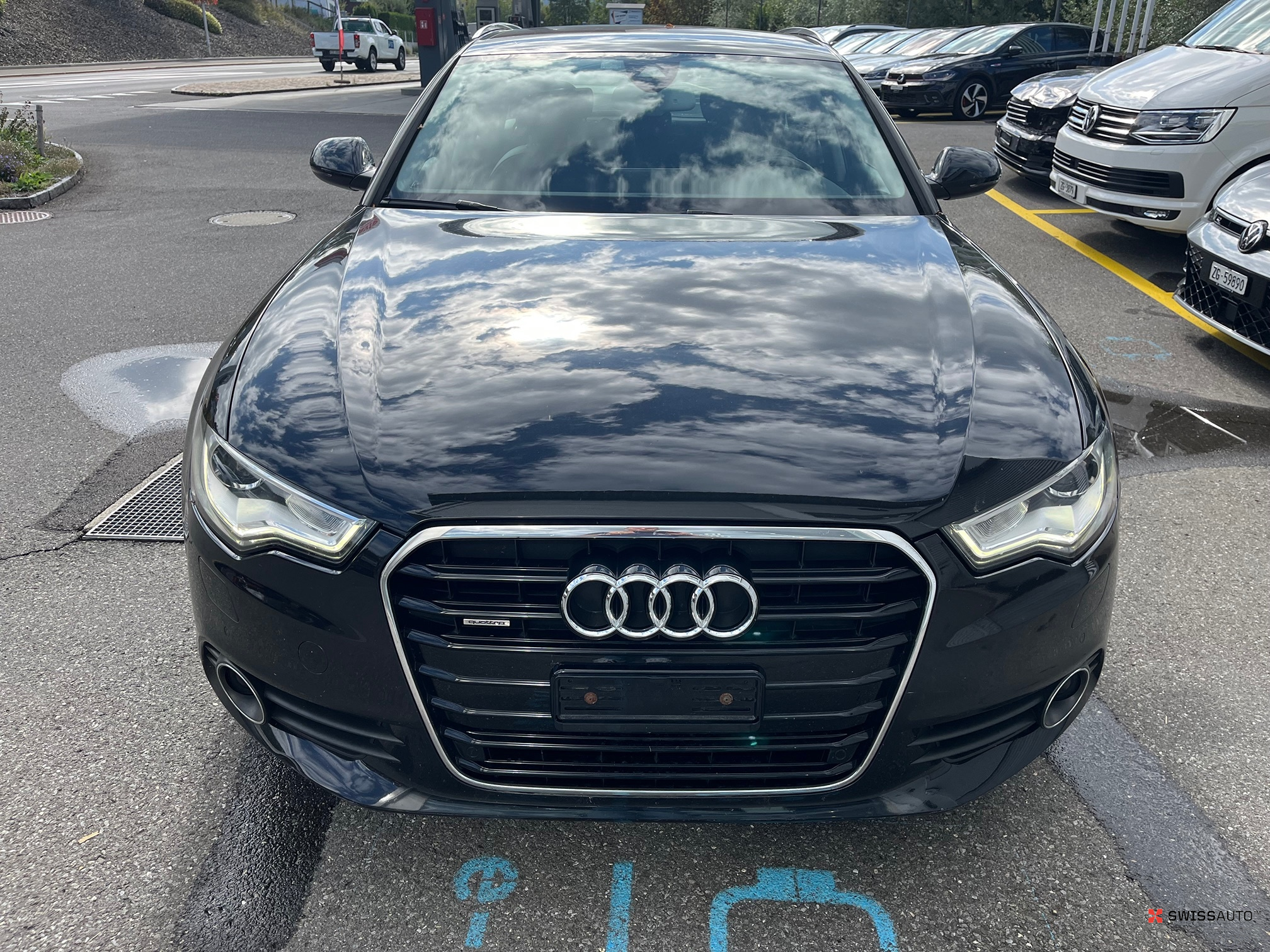 Auction Image
