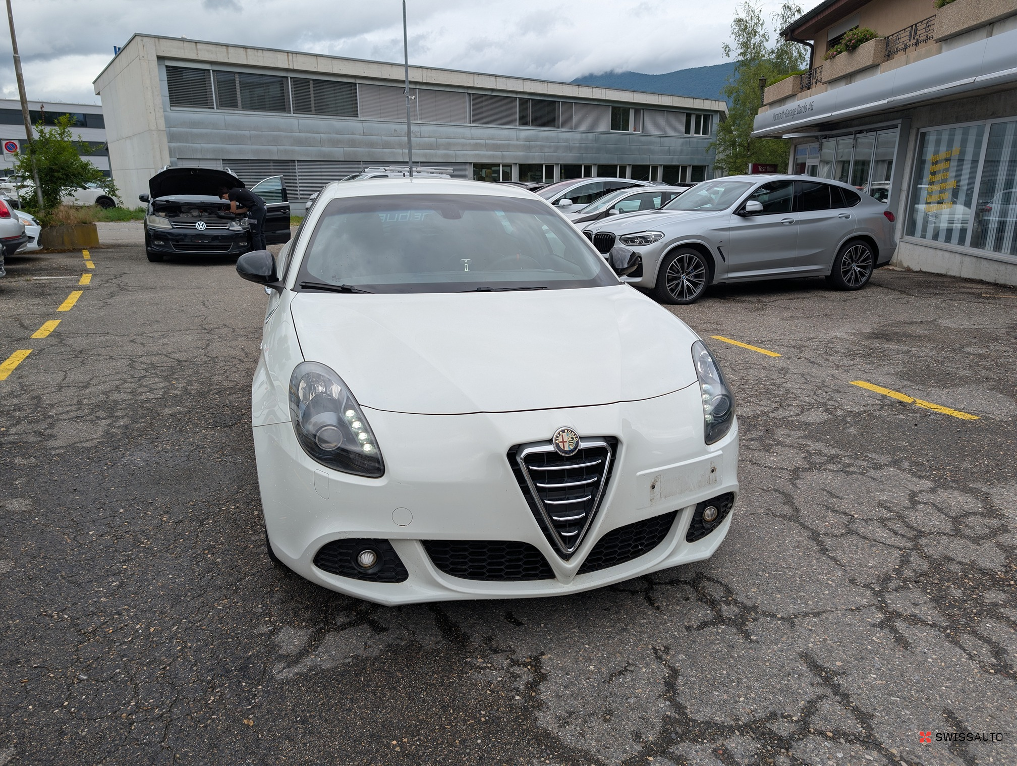 Auction Image