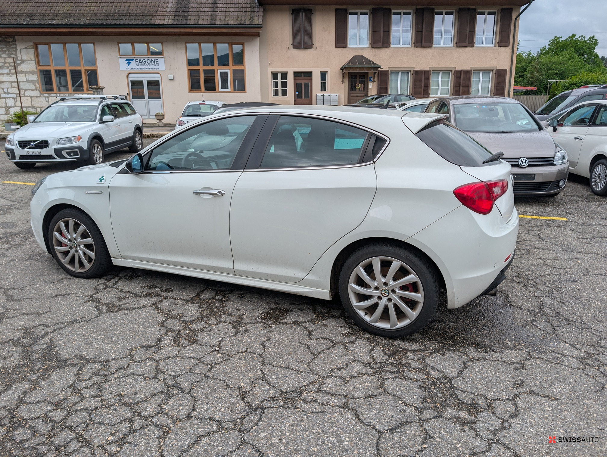 Auction Image