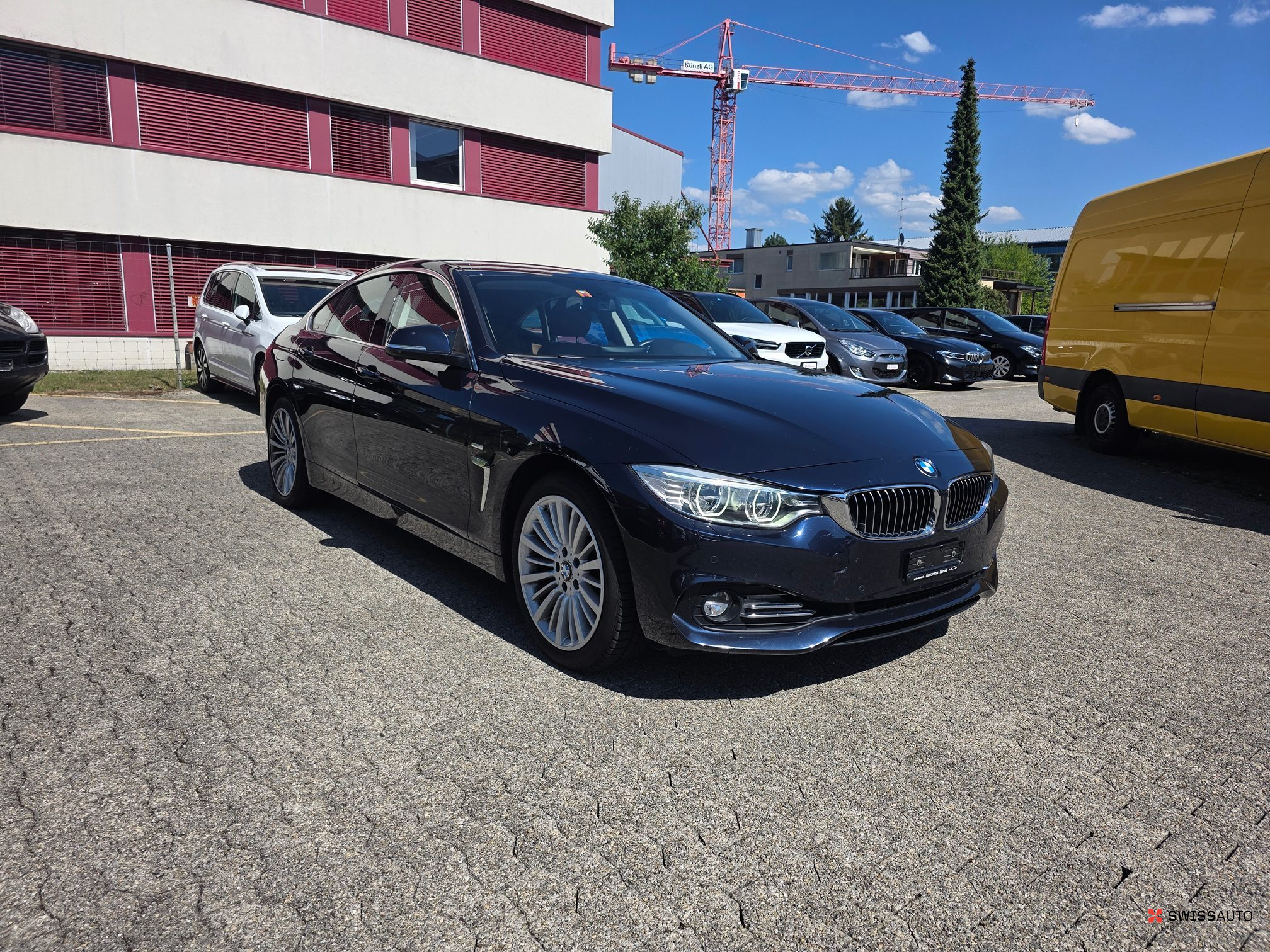 Auction Image