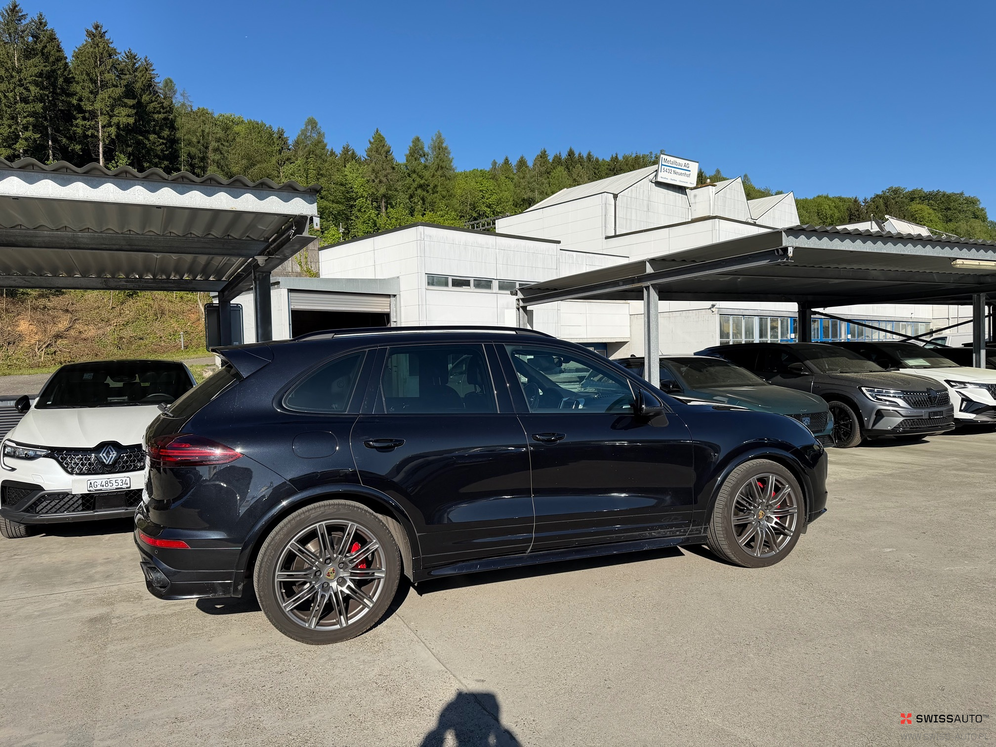 Auction Image