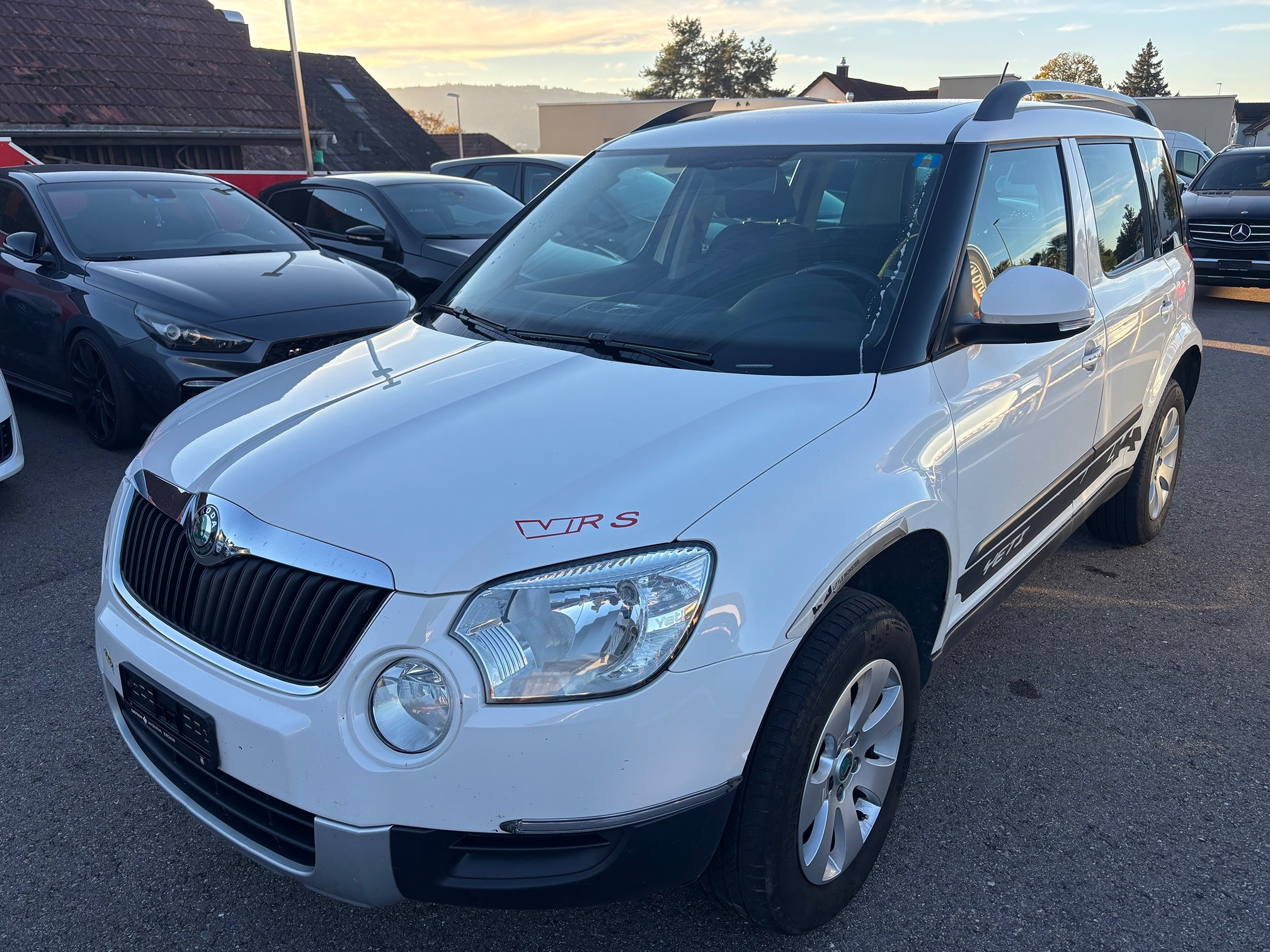 Auction Image