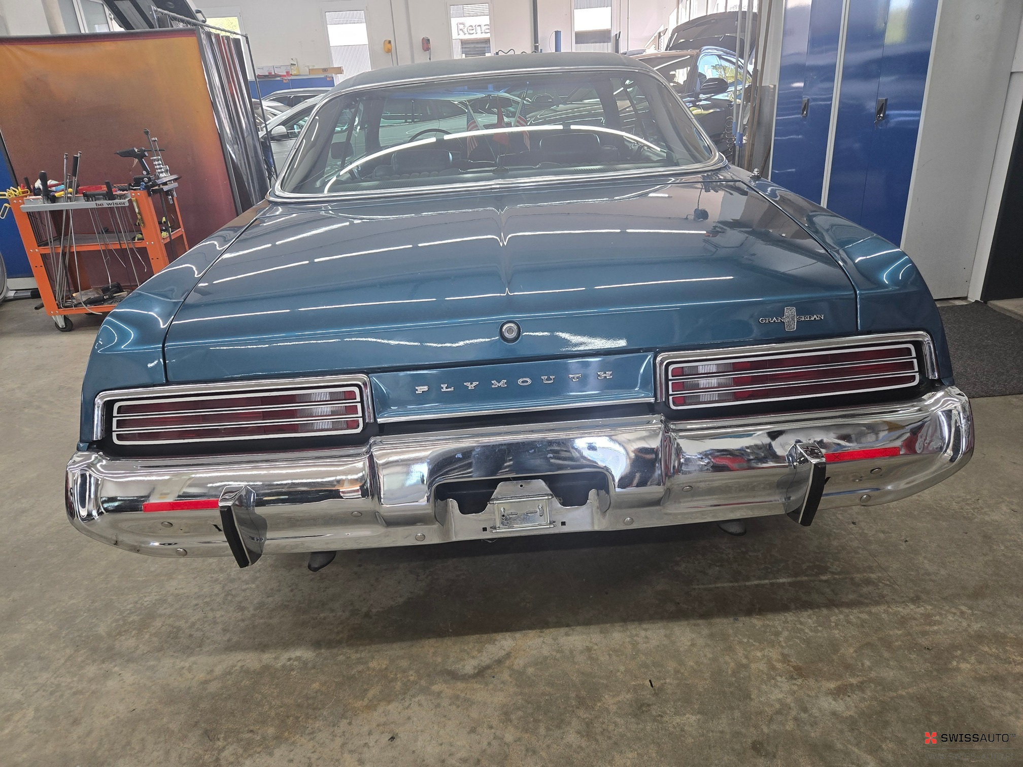 Auction Image