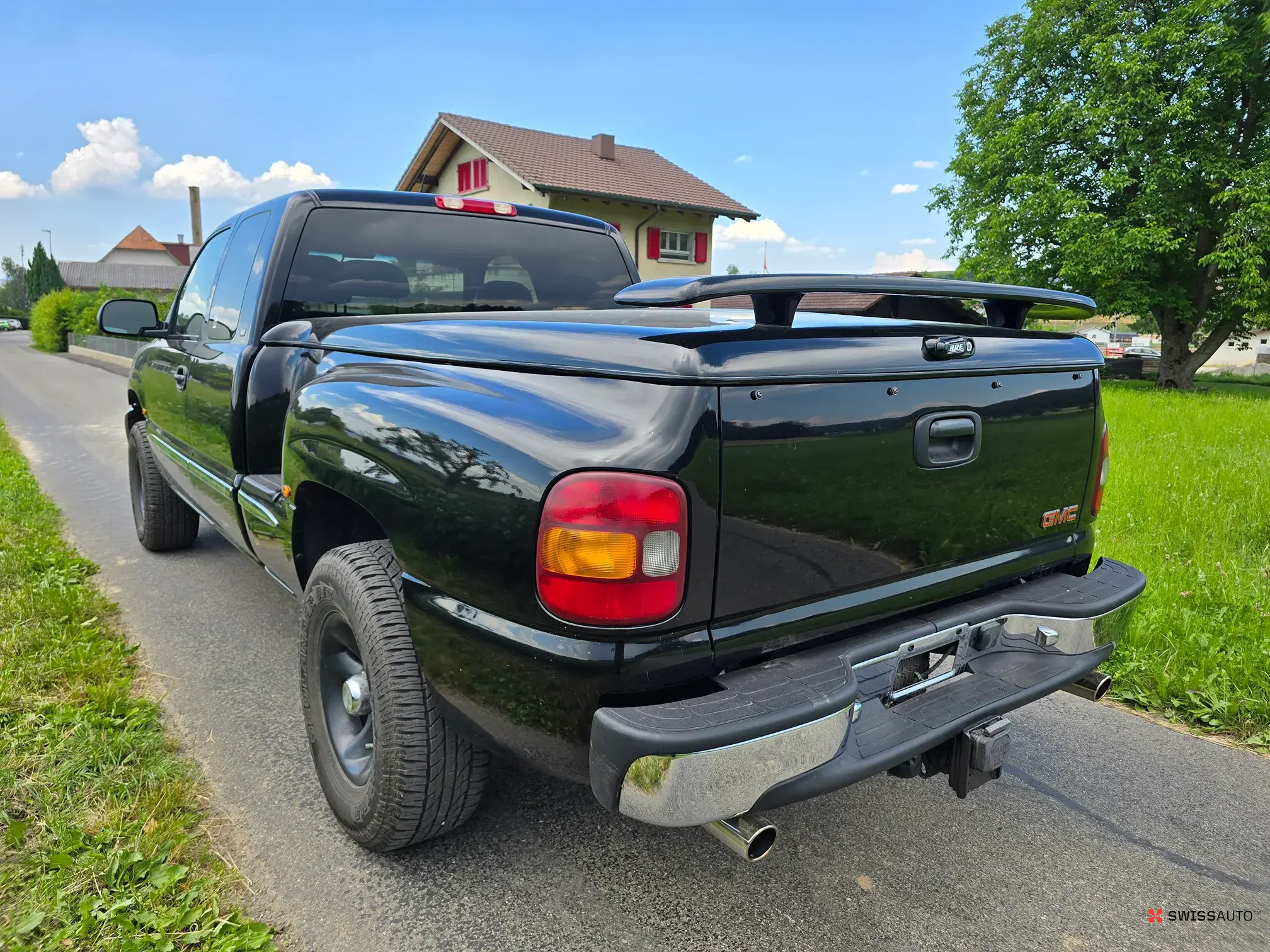 Auction Image