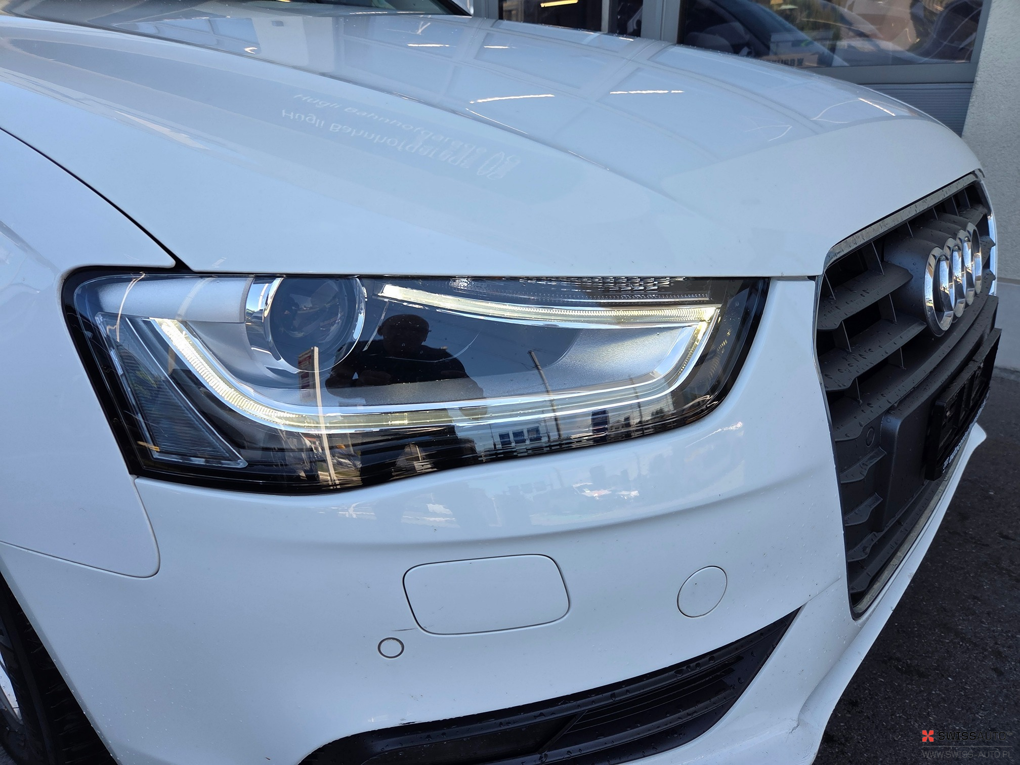 Auction Image