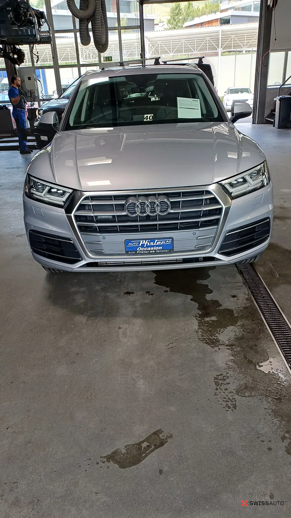 Auction Image