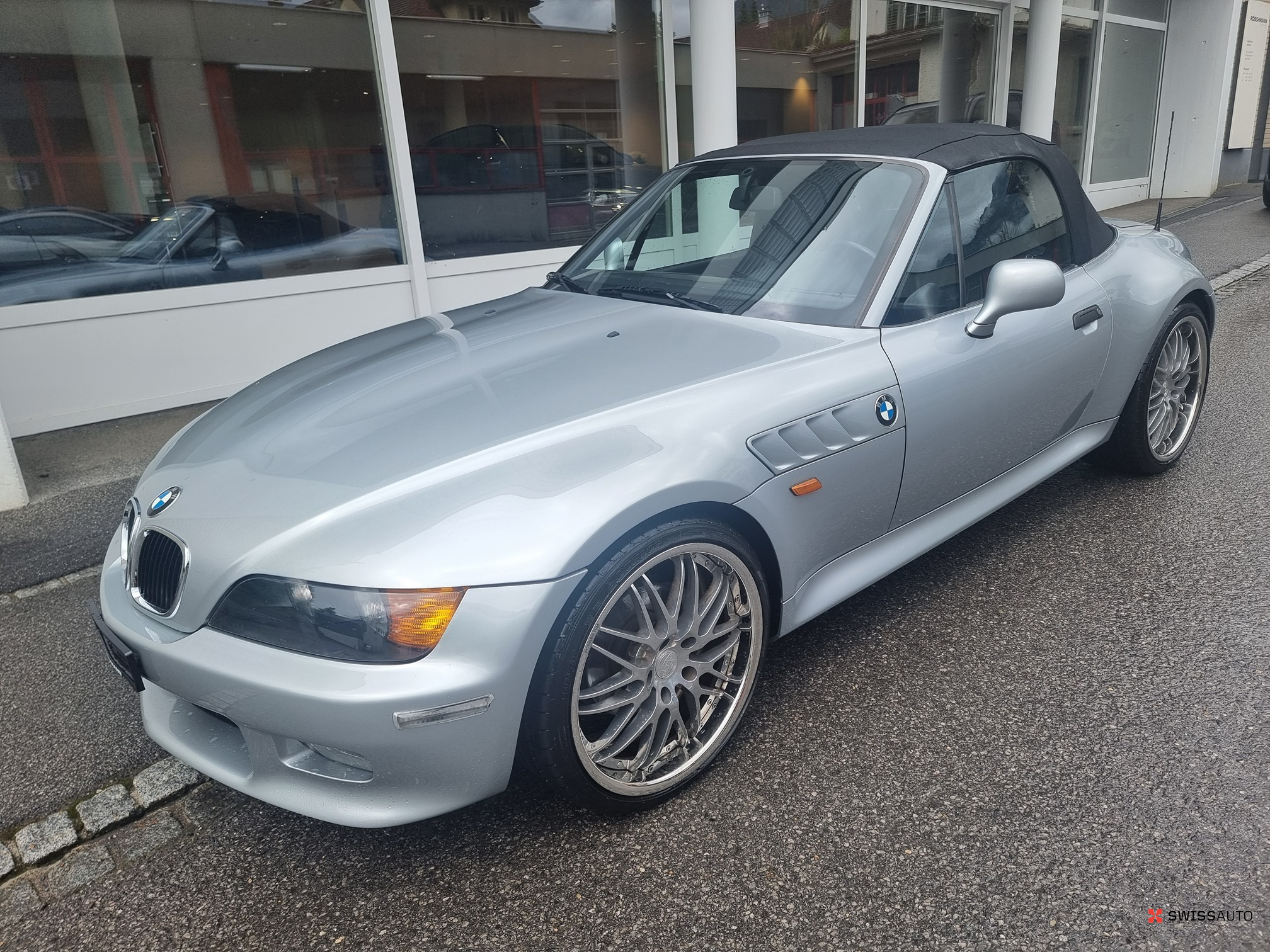 Auction Image