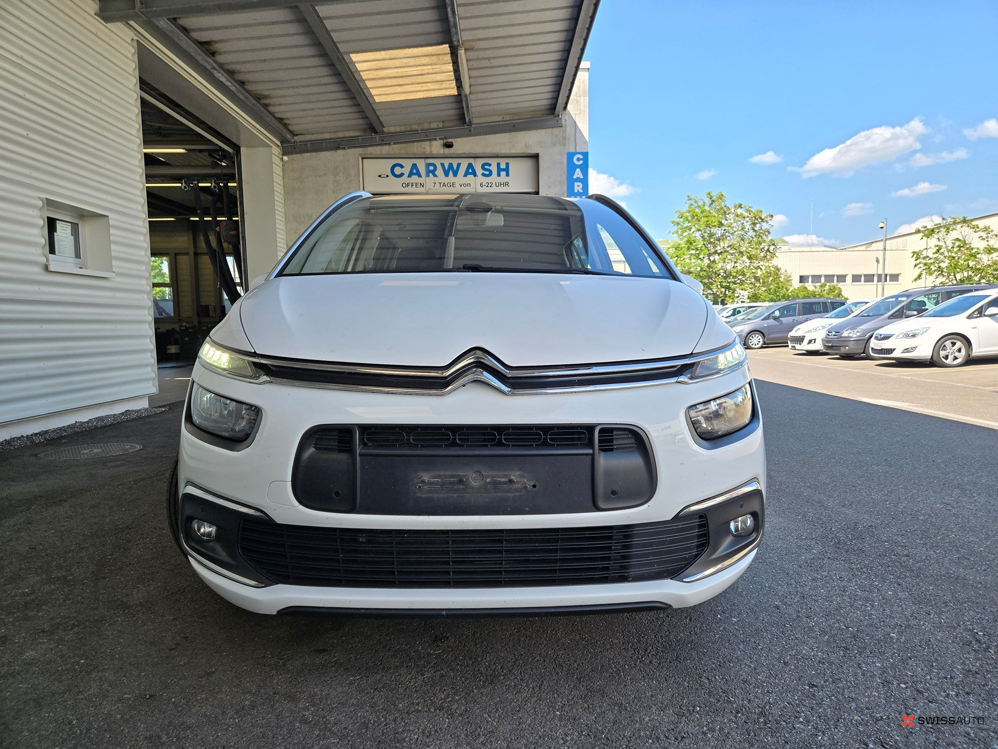 Auction Image