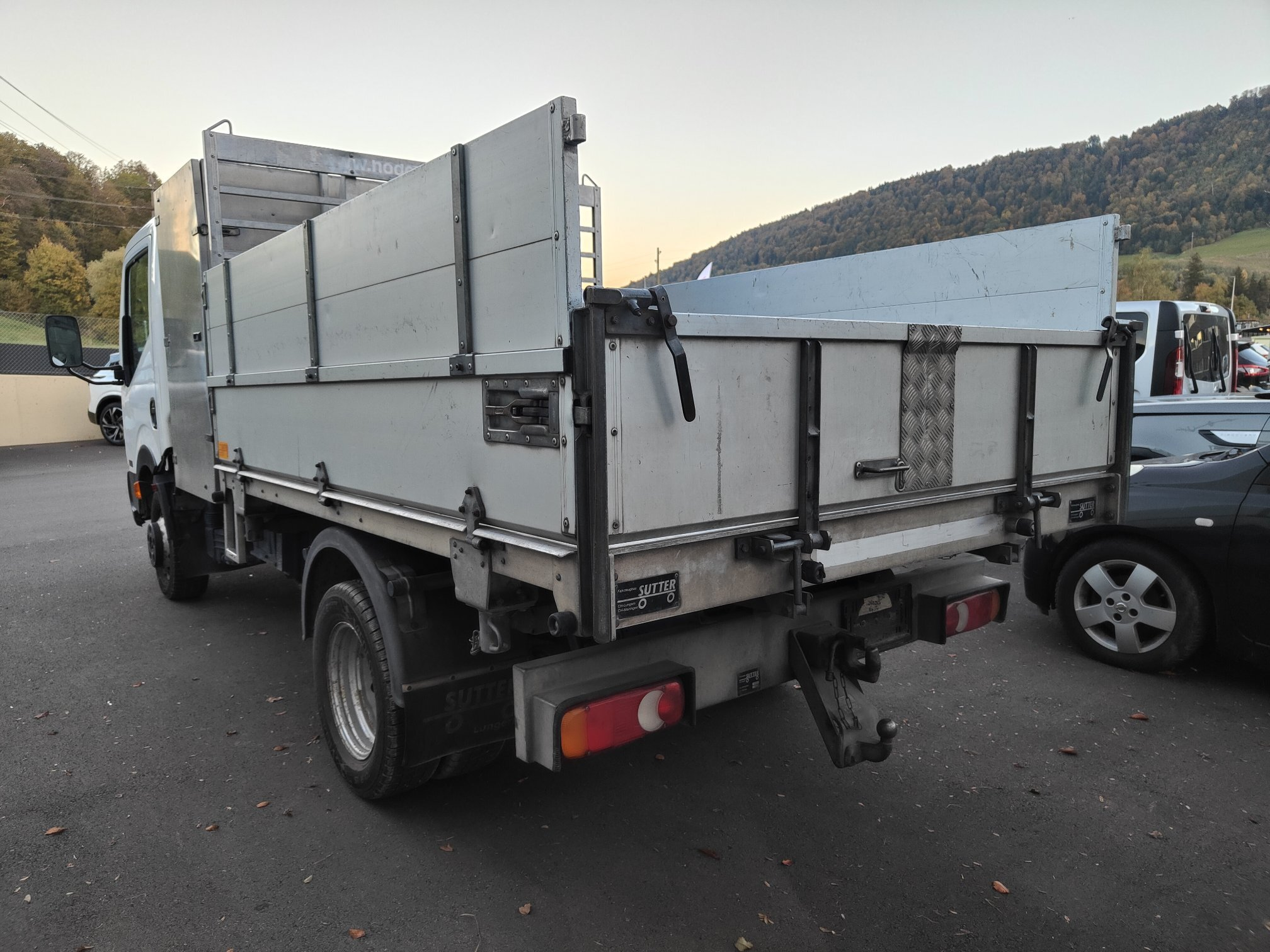 Auction Image